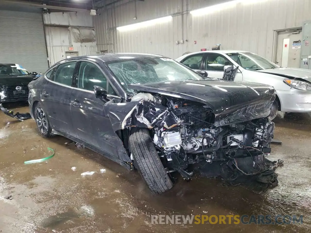 4 Photograph of a damaged car KMHL64JAXSA448572 HYUNDAI SONATA 2025
