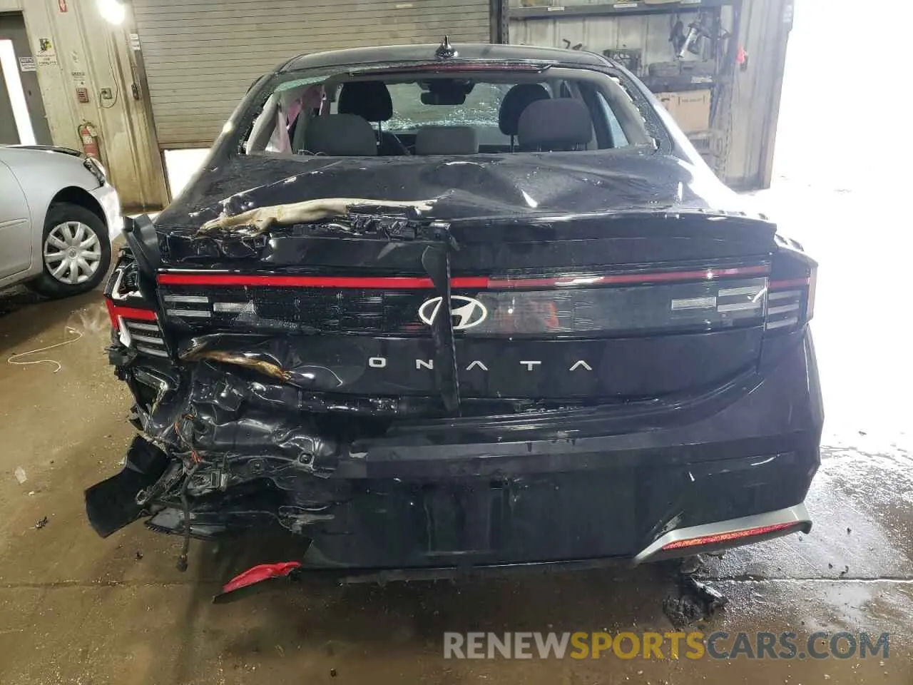 6 Photograph of a damaged car KMHL64JAXSA448572 HYUNDAI SONATA 2025