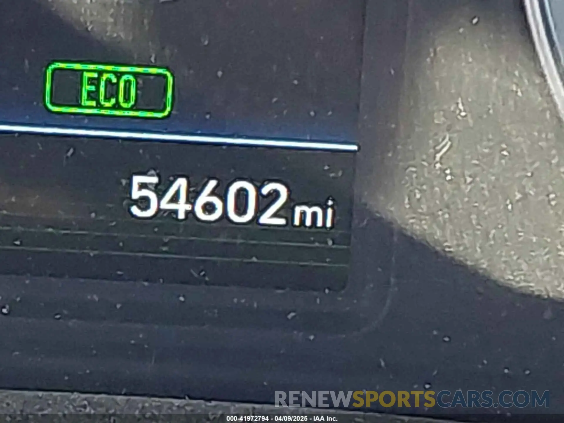 16 Photograph of a damaged car KMHE34L32KA090514 HYUNDAI SONATA HYBRID 2019