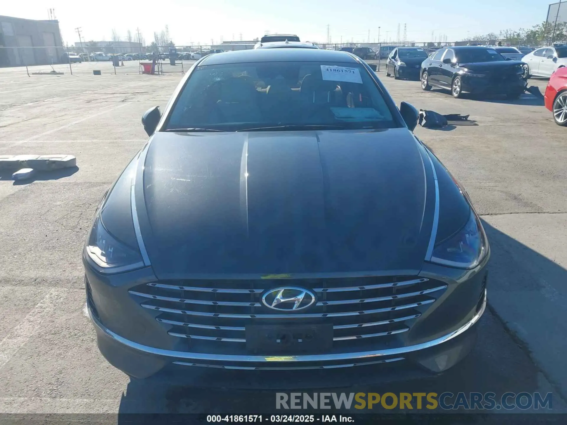 13 Photograph of a damaged car KMHL34JJ0LA011724 HYUNDAI SONATA HYBRID 2020