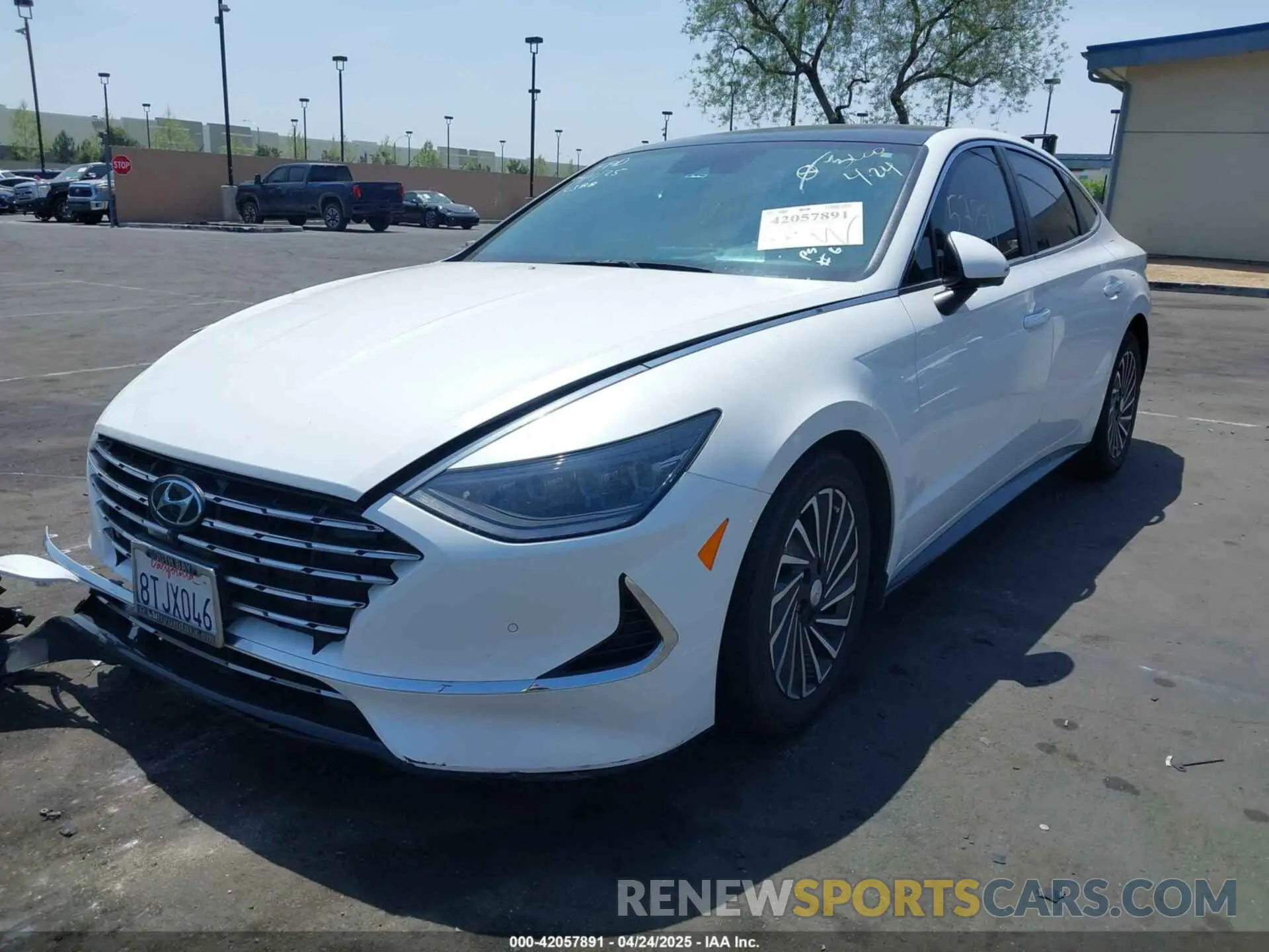 2 Photograph of a damaged car KMHL54JJ1LA012388 HYUNDAI SONATA HYBRID 2020