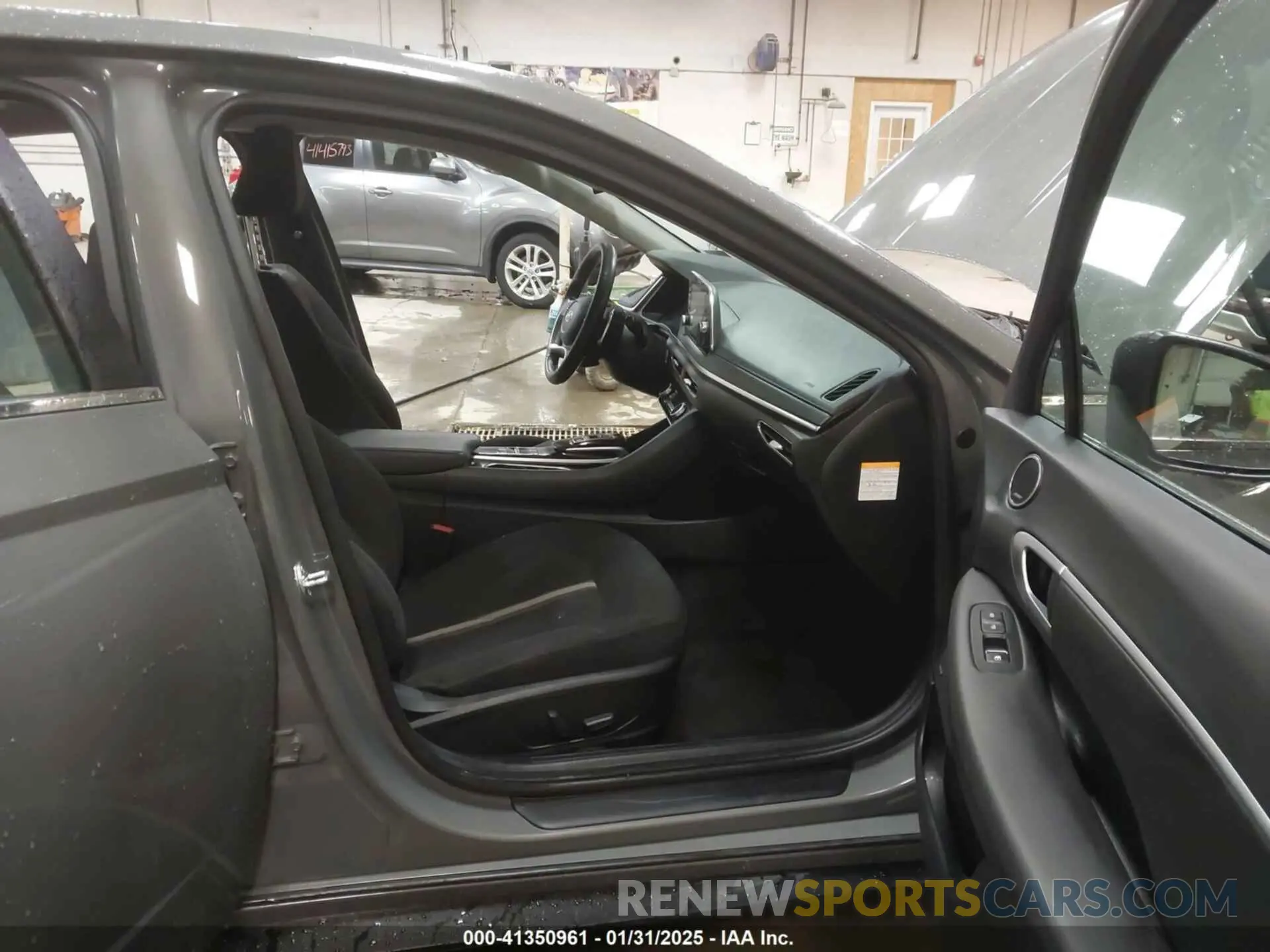 5 Photograph of a damaged car KMHL34JJ5NA047976 HYUNDAI SONATA HYBRID 2022