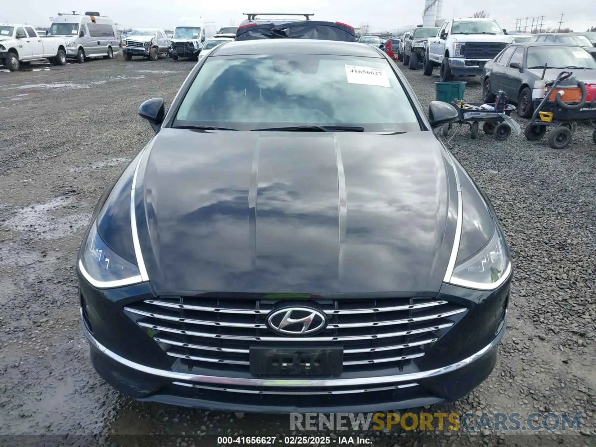 12 Photograph of a damaged car KMHL34JJ8NA051620 HYUNDAI SONATA HYBRID 2022