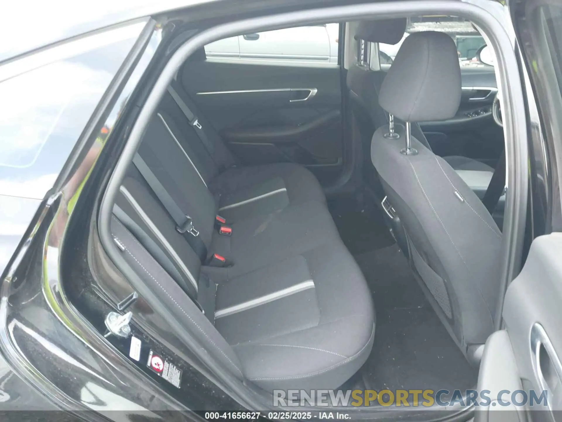 8 Photograph of a damaged car KMHL34JJ8NA051620 HYUNDAI SONATA HYBRID 2022
