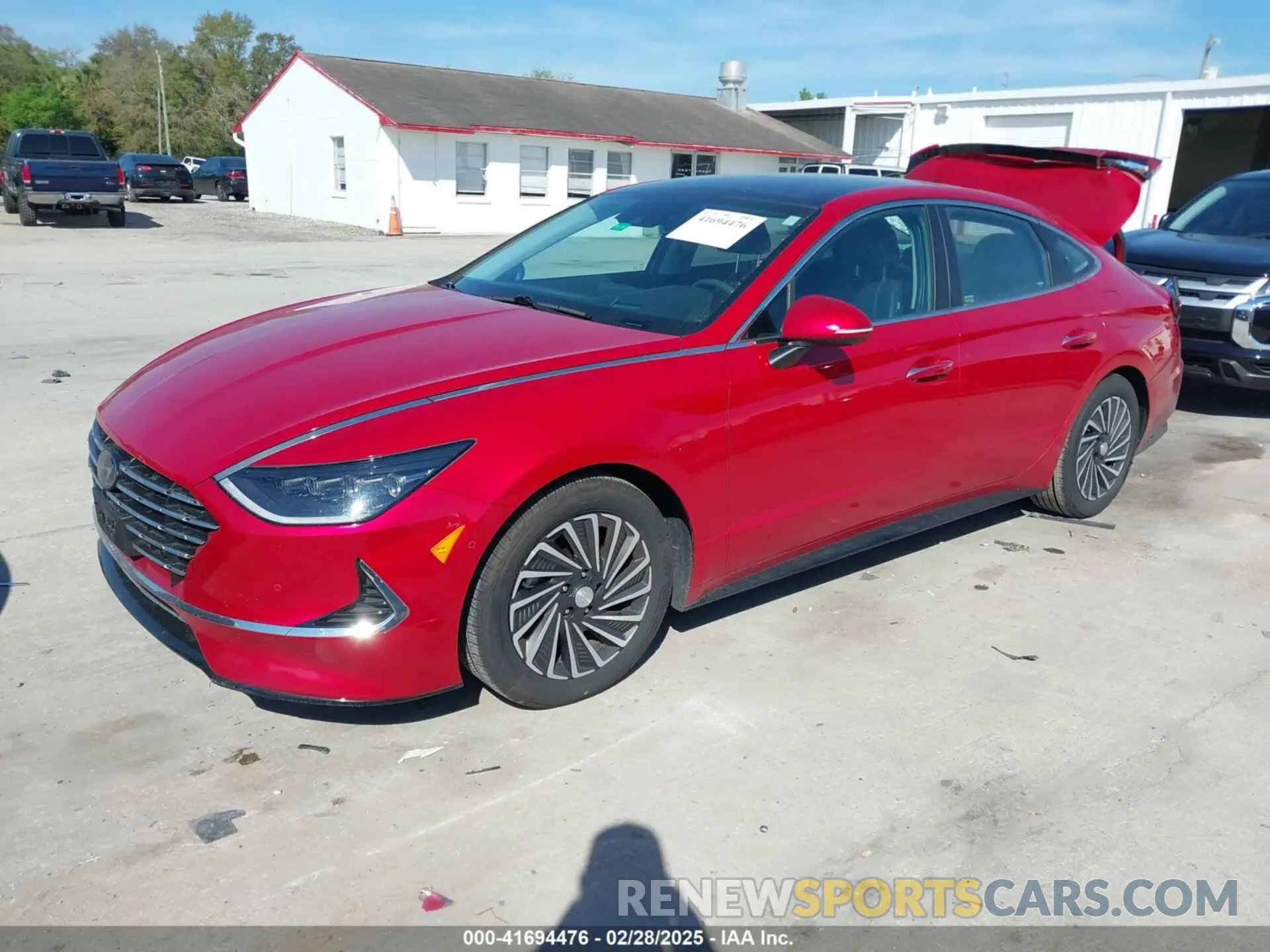 2 Photograph of a damaged car KMHL54JJ3NA039045 HYUNDAI SONATA HYBRID 2022