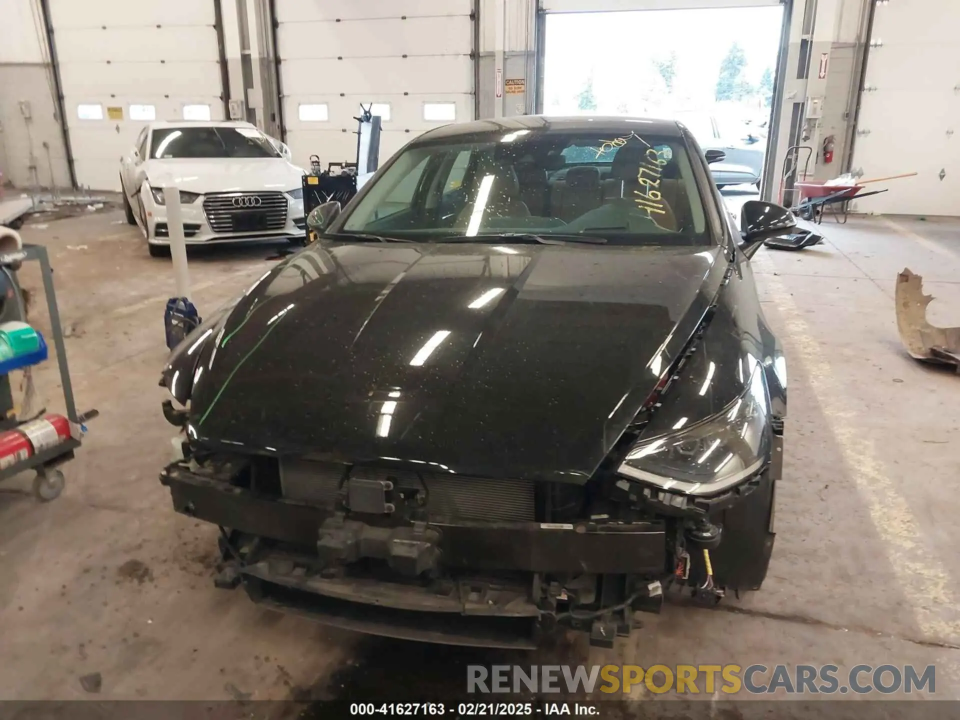 12 Photograph of a damaged car KMHL54JJ5NA038088 HYUNDAI SONATA HYBRID 2022