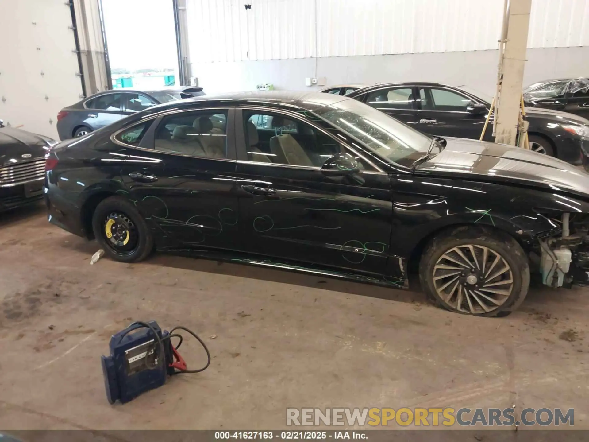 13 Photograph of a damaged car KMHL54JJ5NA038088 HYUNDAI SONATA HYBRID 2022