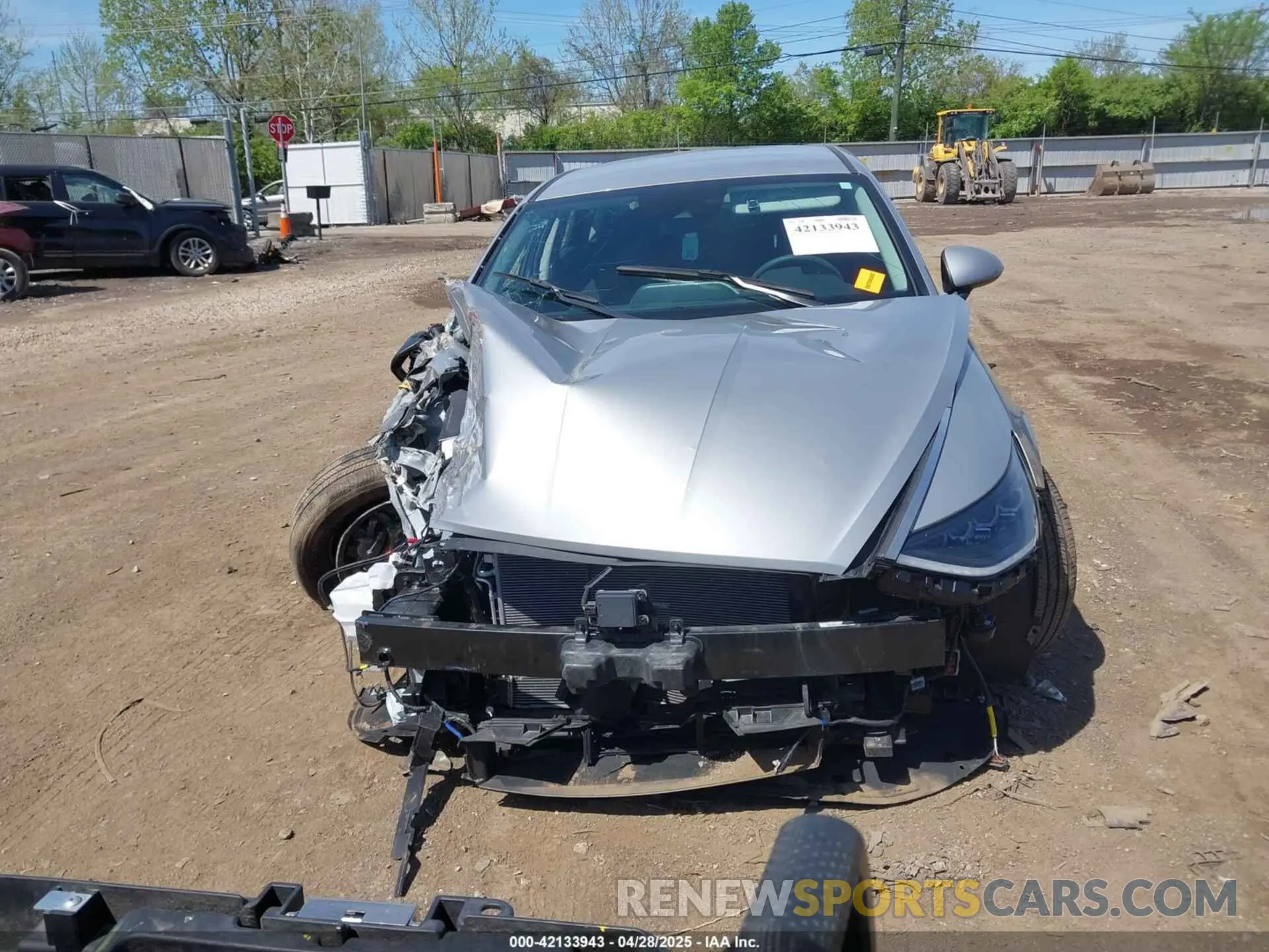12 Photograph of a damaged car KMHL24JJ6PA060242 HYUNDAI SONATA HYBRID 2023