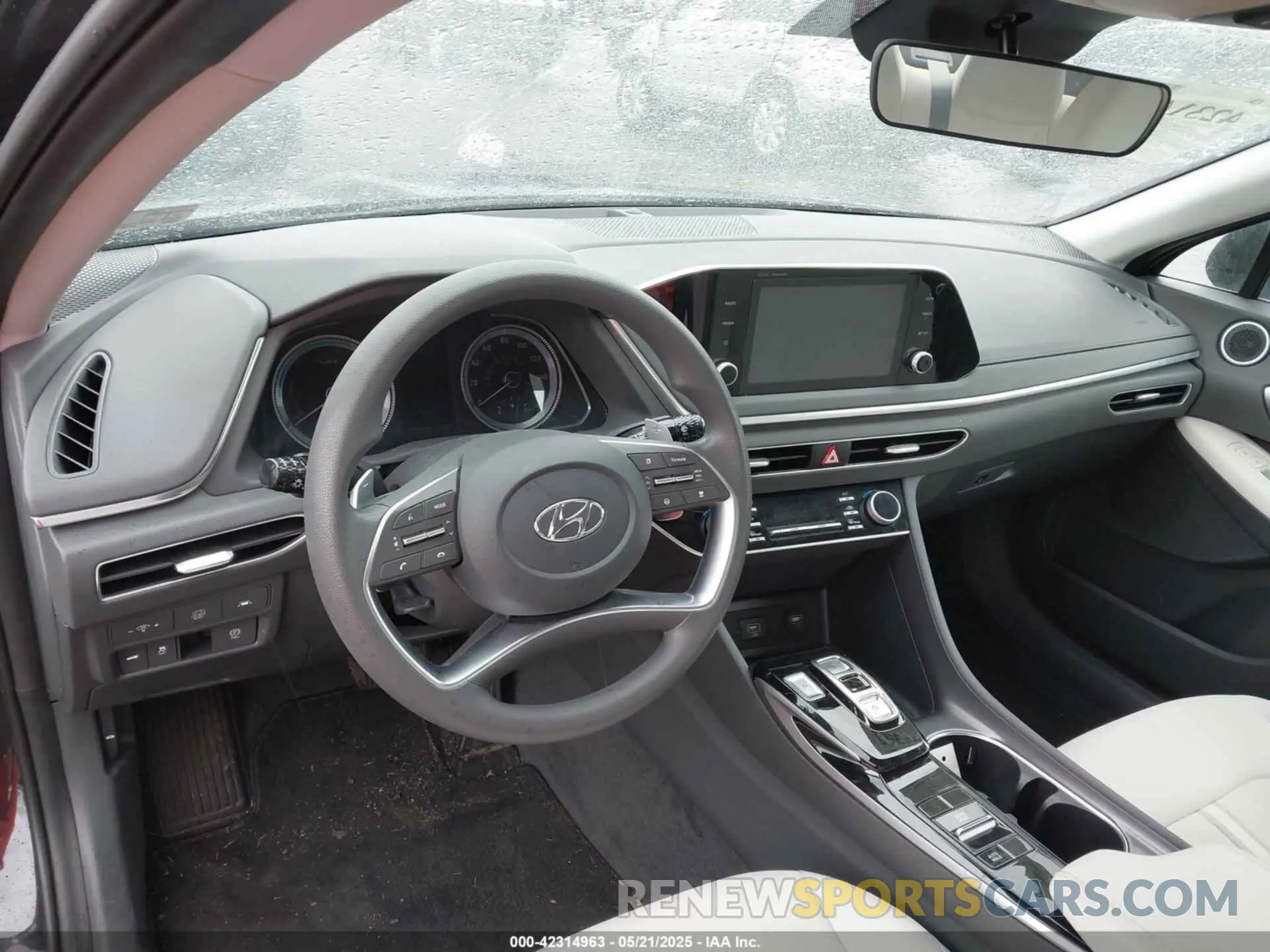 17 Photograph of a damaged car KMHL24JJ7PA059214 HYUNDAI SONATA HYBRID 2023
