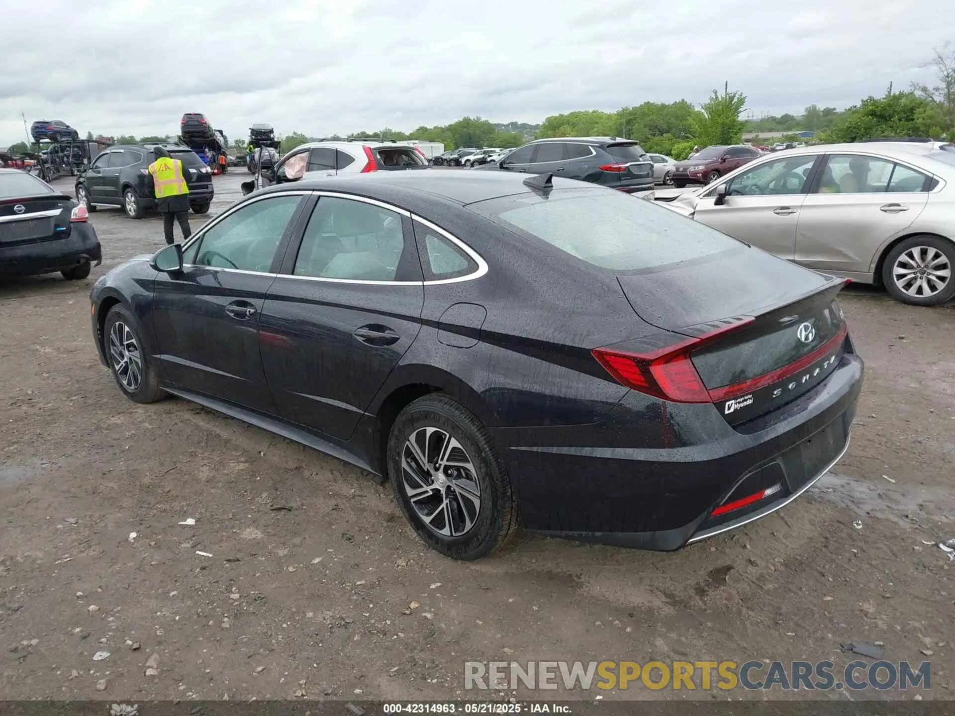 3 Photograph of a damaged car KMHL24JJ7PA059214 HYUNDAI SONATA HYBRID 2023