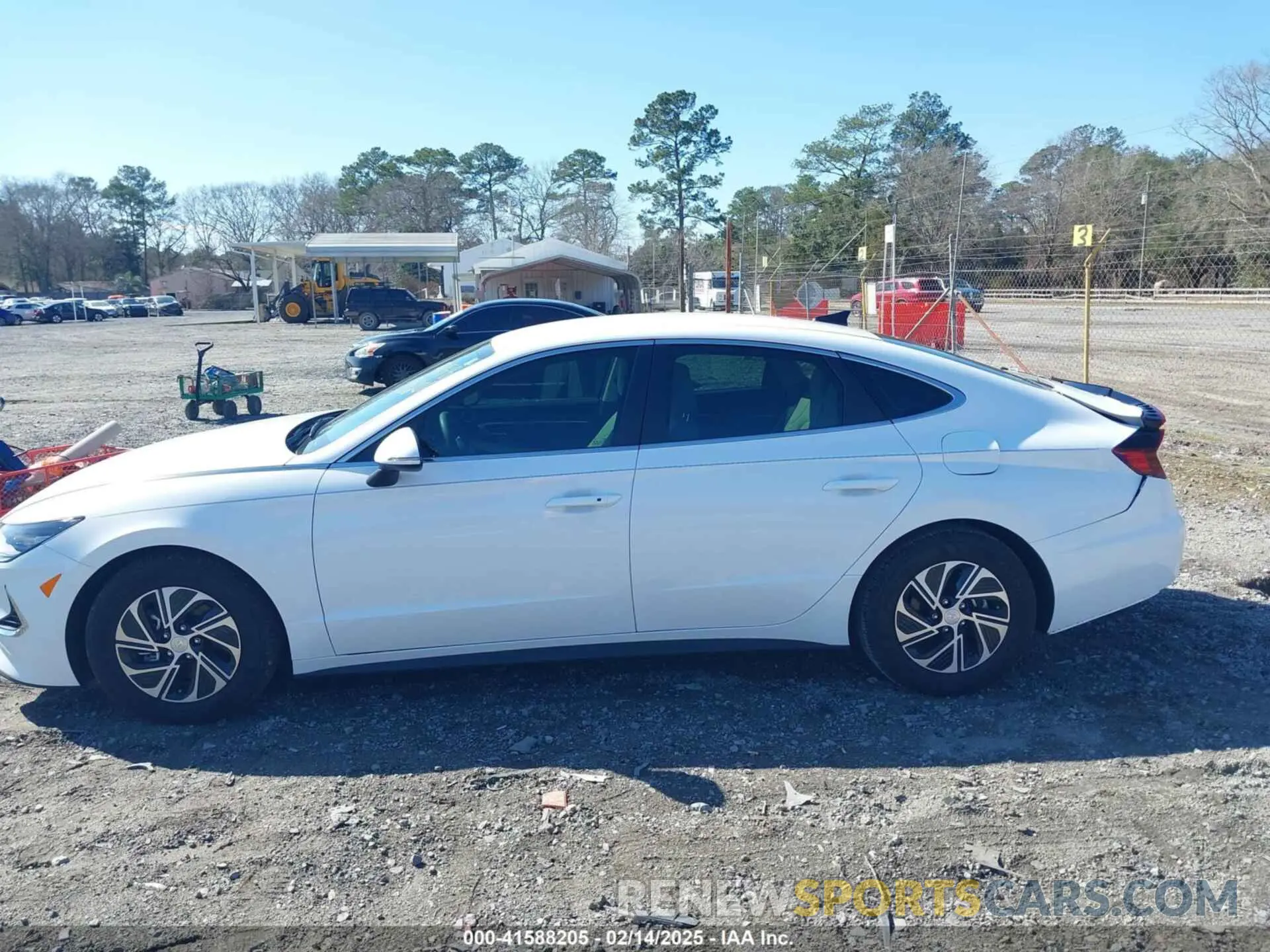 14 Photograph of a damaged car KMHL24JJ7PA069421 HYUNDAI SONATA HYBRID 2023