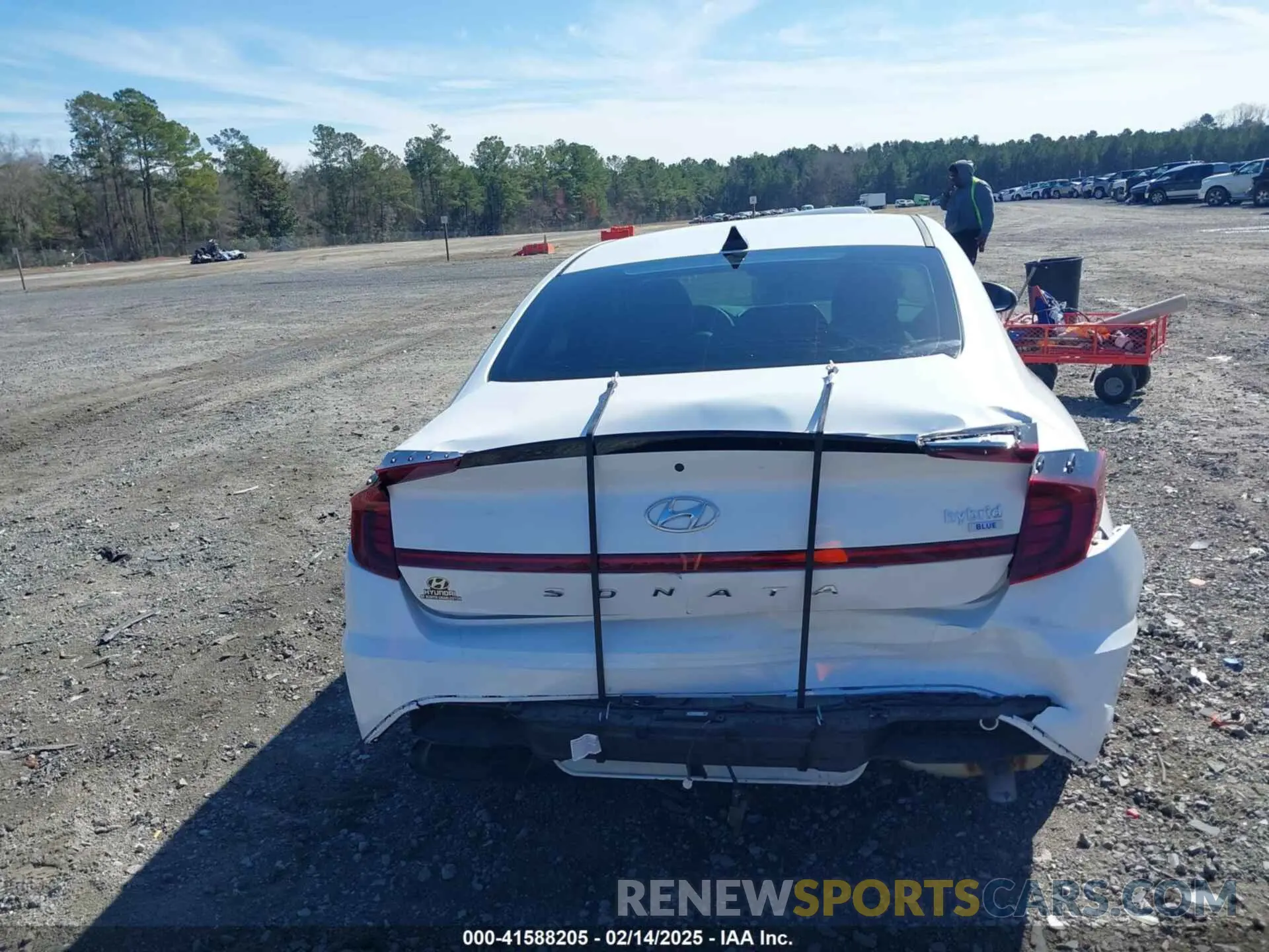 16 Photograph of a damaged car KMHL24JJ7PA069421 HYUNDAI SONATA HYBRID 2023