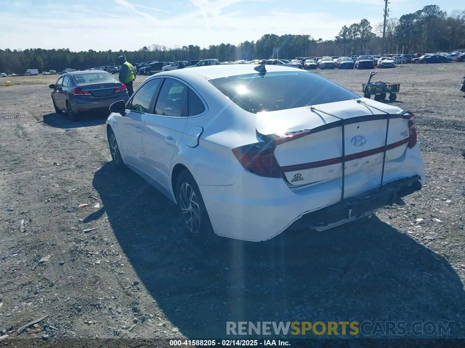 3 Photograph of a damaged car KMHL24JJ7PA069421 HYUNDAI SONATA HYBRID 2023