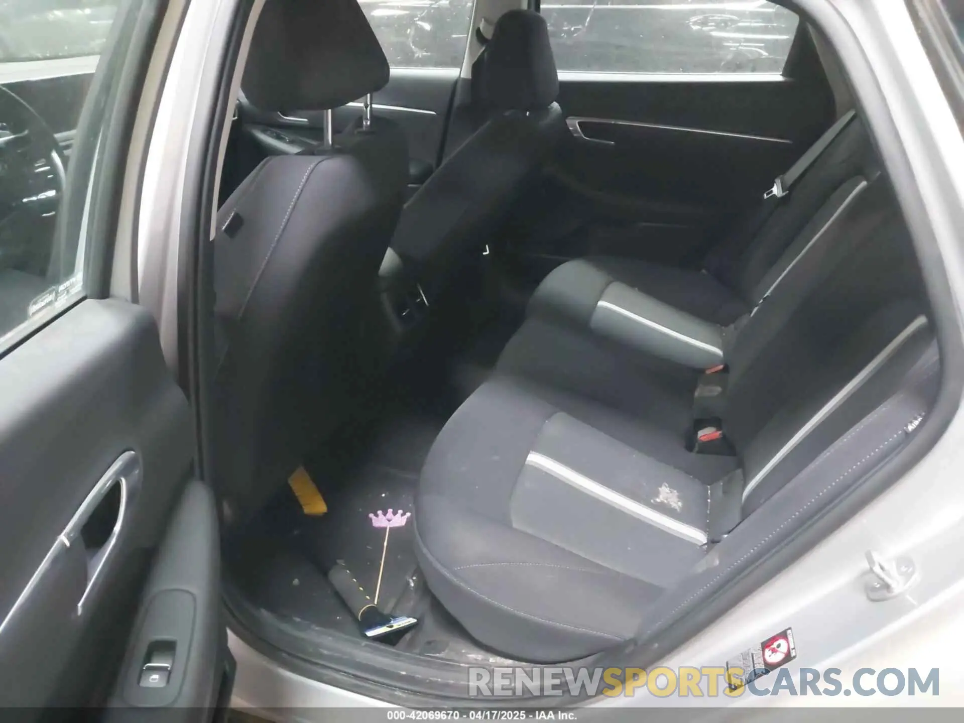 8 Photograph of a damaged car KMHL34JJ0PA055051 HYUNDAI SONATA HYBRID 2023