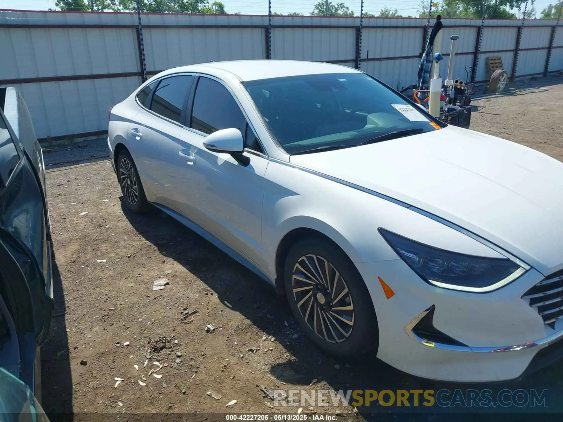 13 Photograph of a damaged car KMHL34JJ0PA064039 HYUNDAI SONATA HYBRID 2023