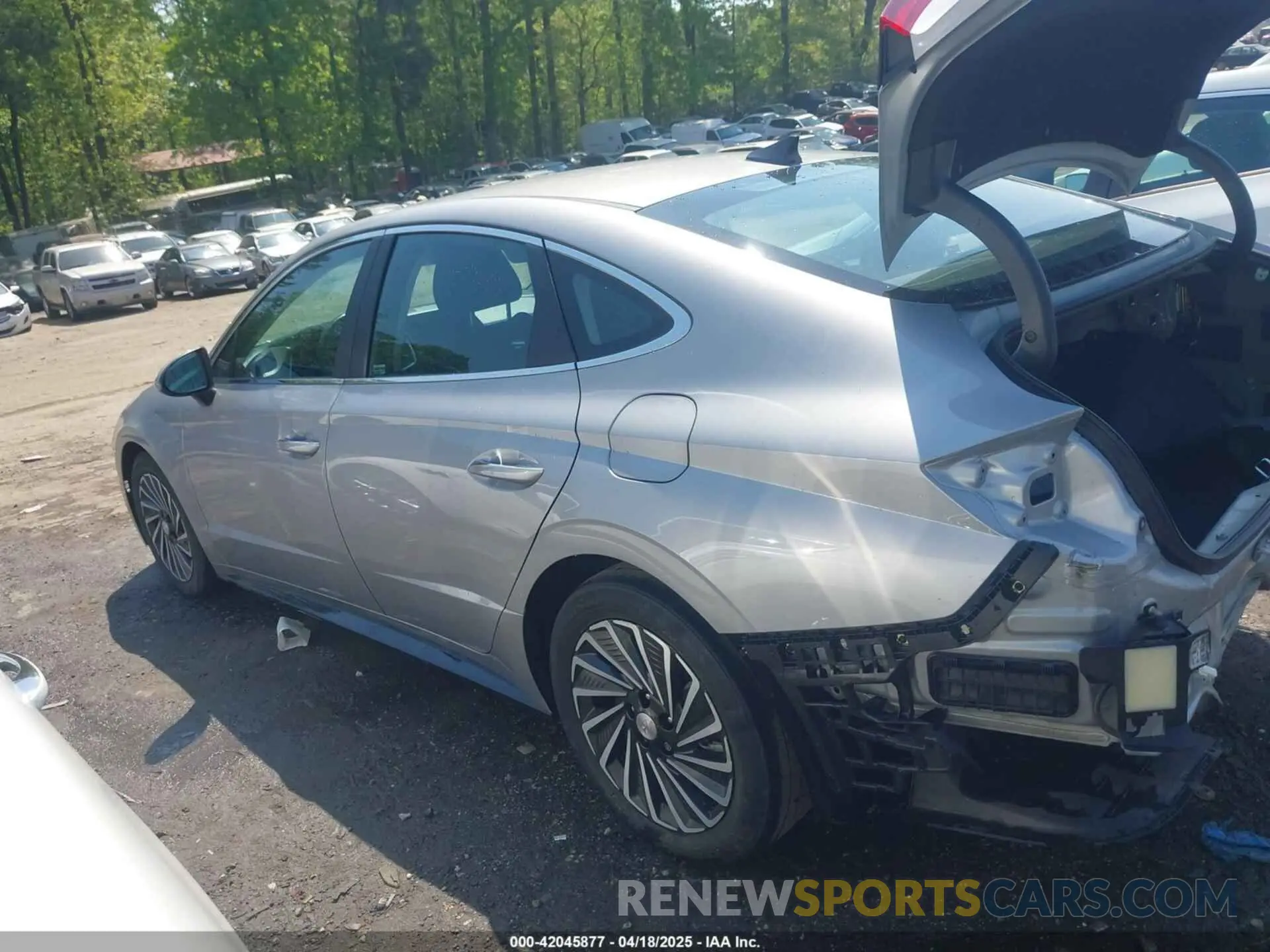 15 Photograph of a damaged car KMHL34JJ1PA064213 HYUNDAI SONATA HYBRID 2023