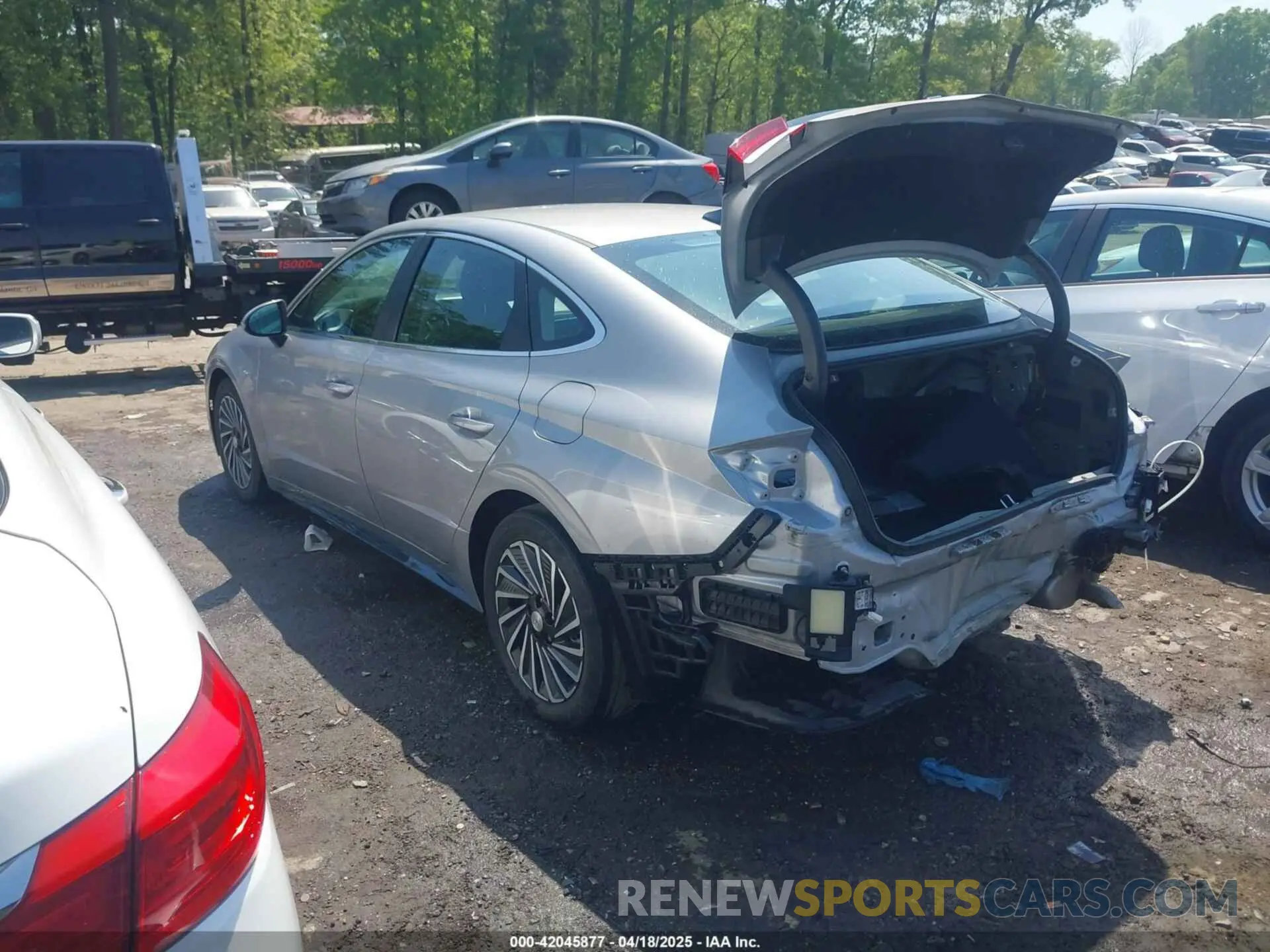 3 Photograph of a damaged car KMHL34JJ1PA064213 HYUNDAI SONATA HYBRID 2023