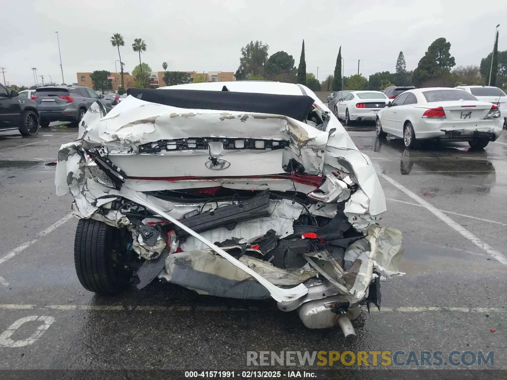 16 Photograph of a damaged car KMHL34JJ1PA070934 HYUNDAI SONATA HYBRID 2023