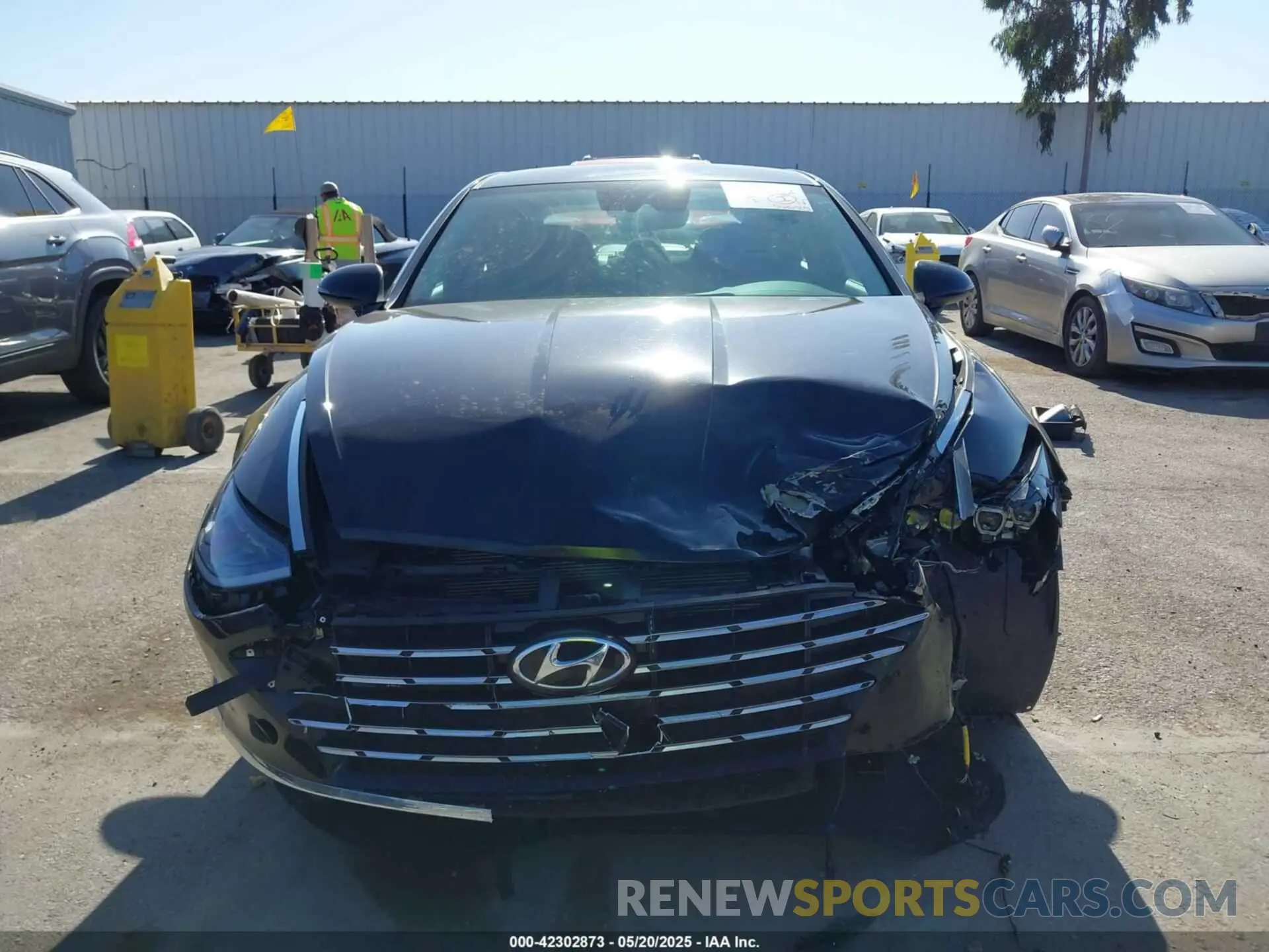 13 Photograph of a damaged car KMHL34JJ1PA081951 HYUNDAI SONATA HYBRID 2023