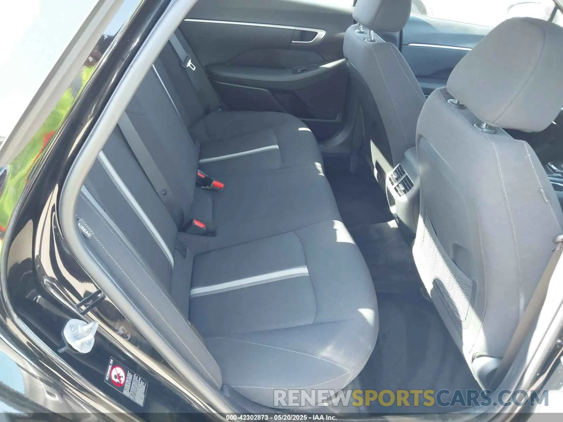 8 Photograph of a damaged car KMHL34JJ1PA081951 HYUNDAI SONATA HYBRID 2023
