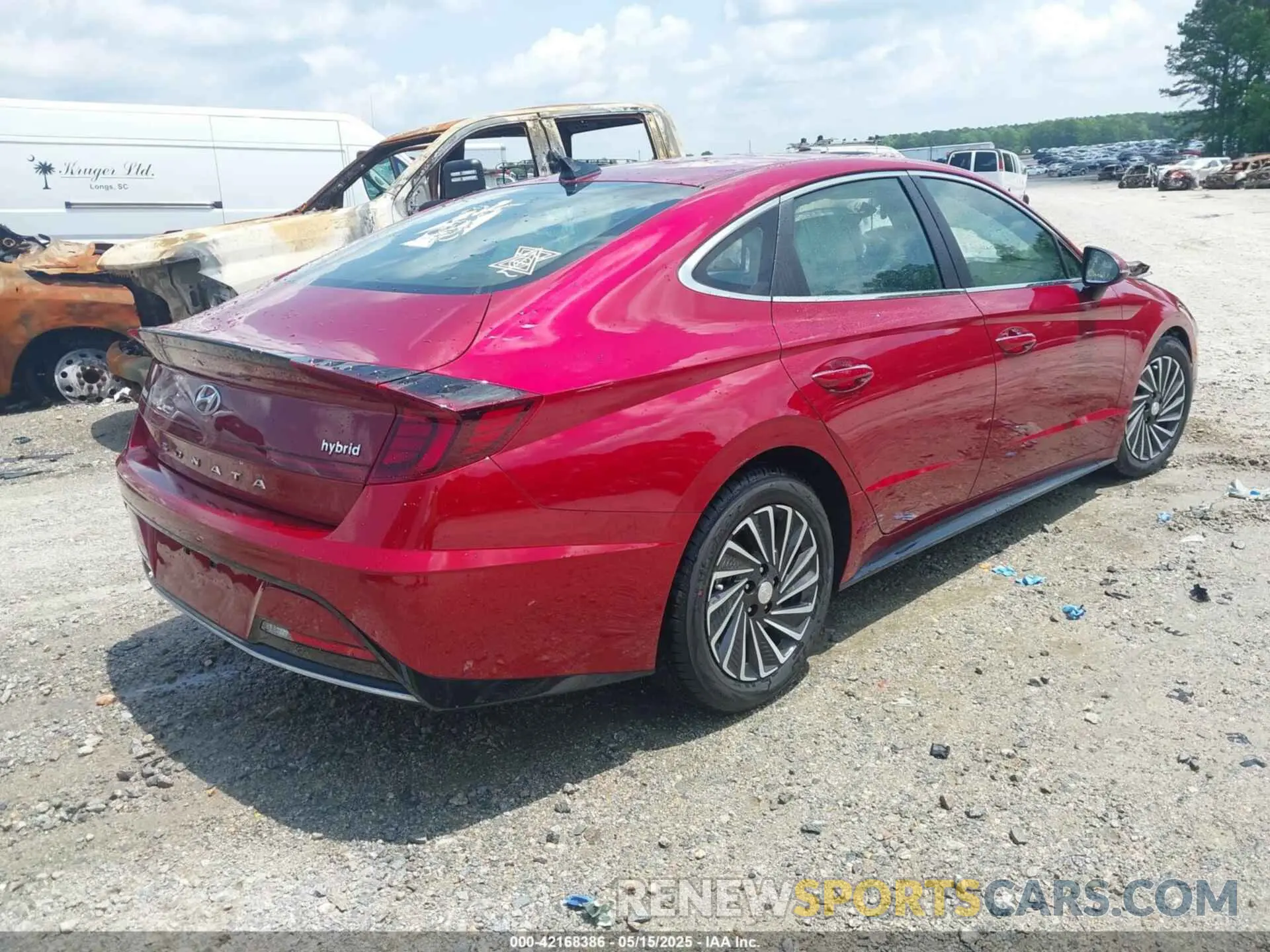 4 Photograph of a damaged car KMHL34JJ6PA070878 HYUNDAI SONATA HYBRID 2023