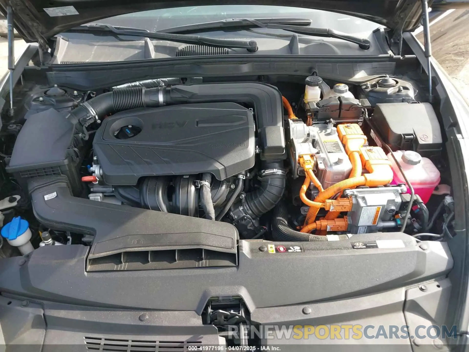 10 Photograph of a damaged car KMHL34JJ7PA064149 HYUNDAI SONATA HYBRID 2023