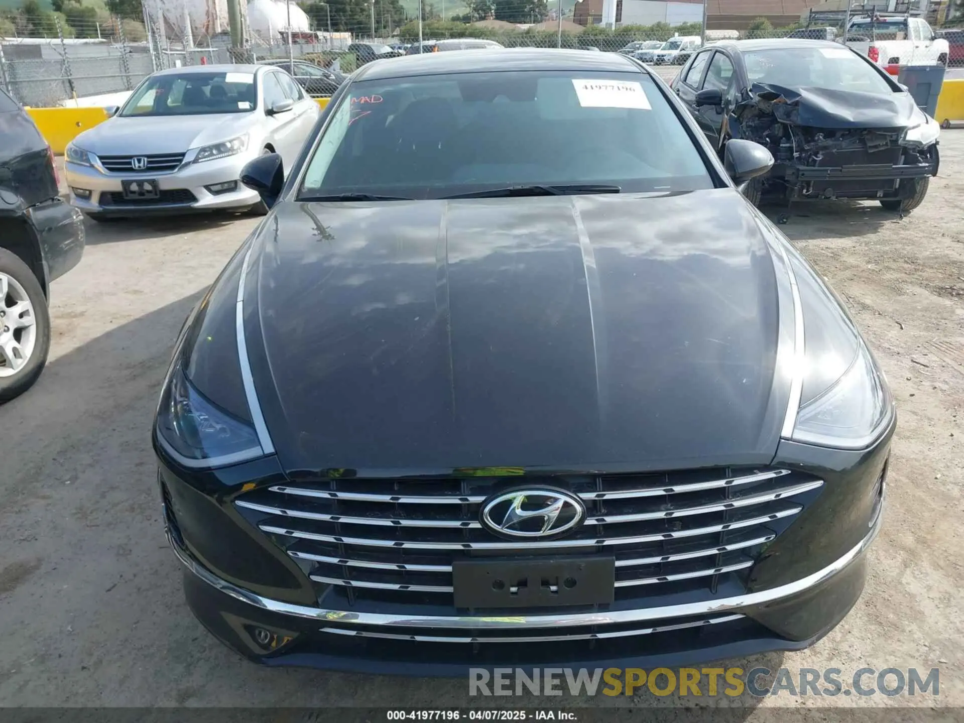 12 Photograph of a damaged car KMHL34JJ7PA064149 HYUNDAI SONATA HYBRID 2023