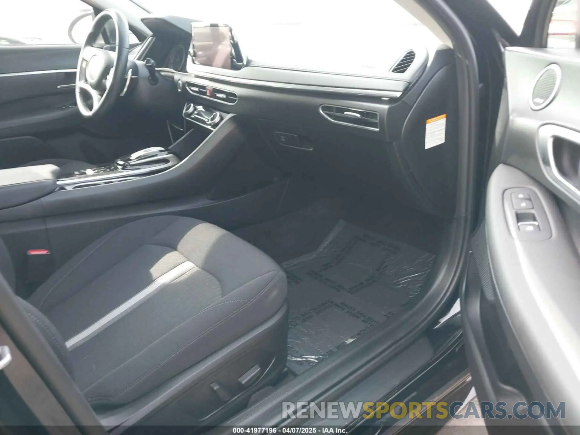 5 Photograph of a damaged car KMHL34JJ7PA064149 HYUNDAI SONATA HYBRID 2023