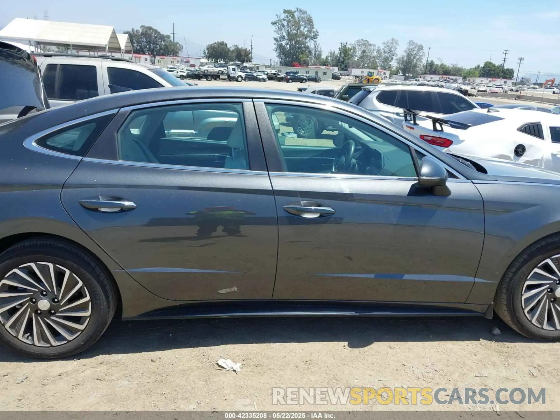 13 Photograph of a damaged car KMHL34JJ8PA077783 HYUNDAI SONATA HYBRID 2023
