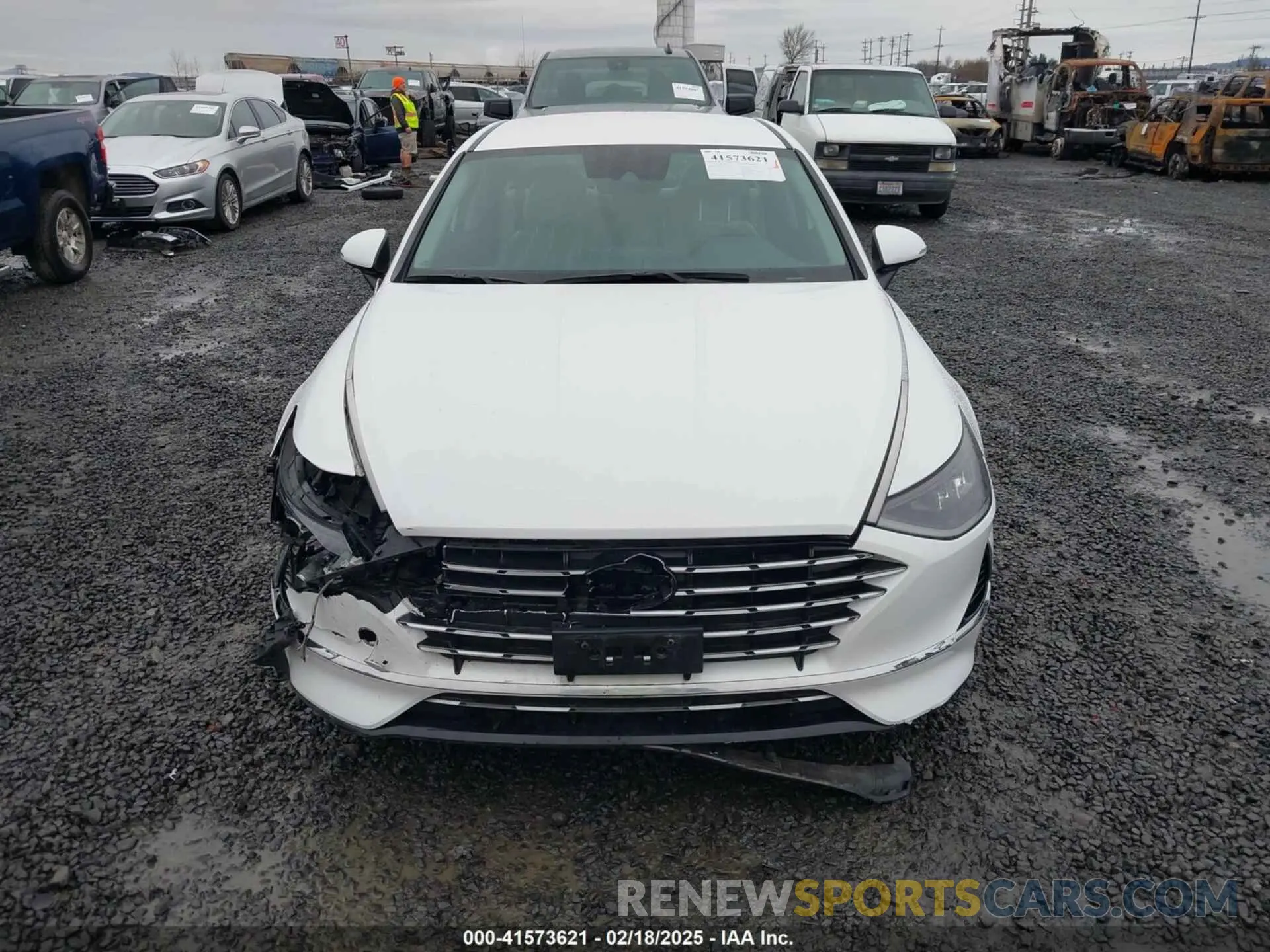 12 Photograph of a damaged car KMHL34JJXPA054067 HYUNDAI SONATA HYBRID 2023