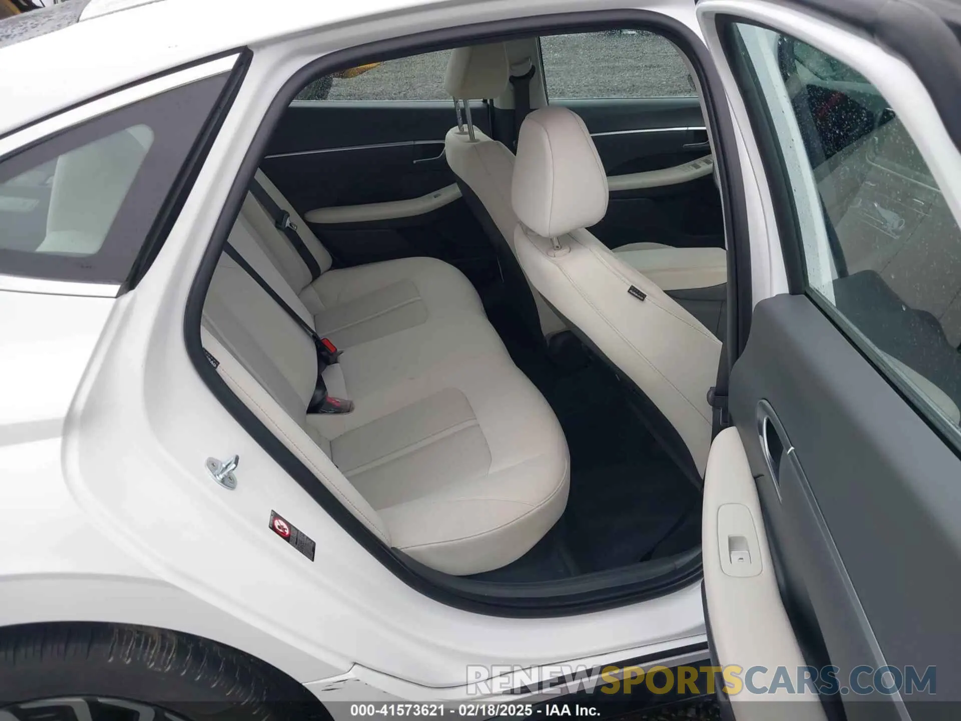 8 Photograph of a damaged car KMHL34JJXPA054067 HYUNDAI SONATA HYBRID 2023