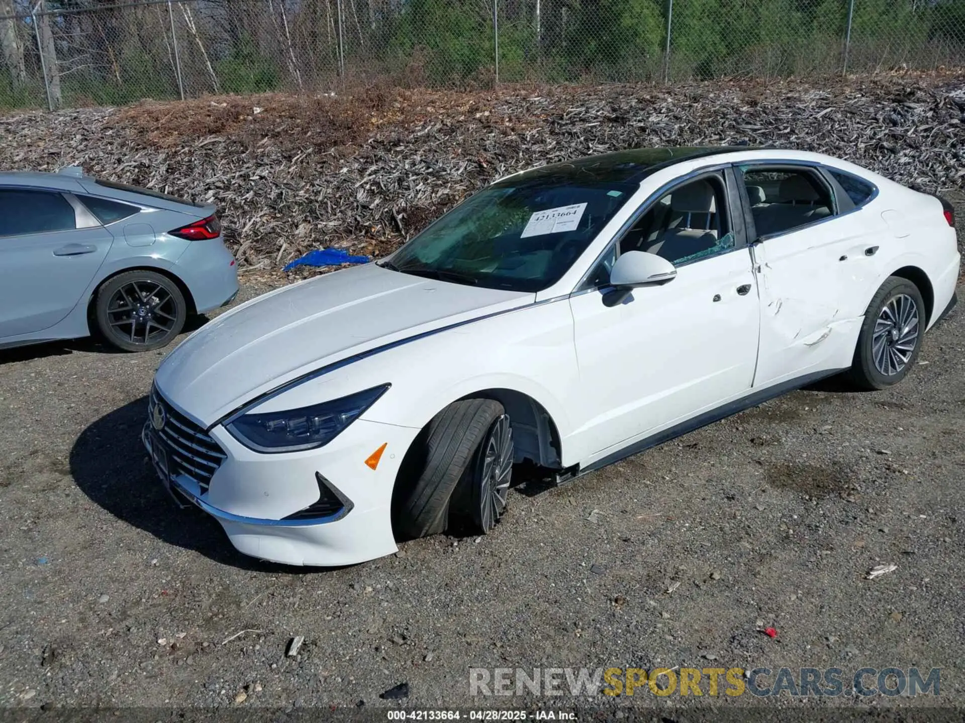 2 Photograph of a damaged car KMHL54JJ0PA066013 HYUNDAI SONATA HYBRID 2023