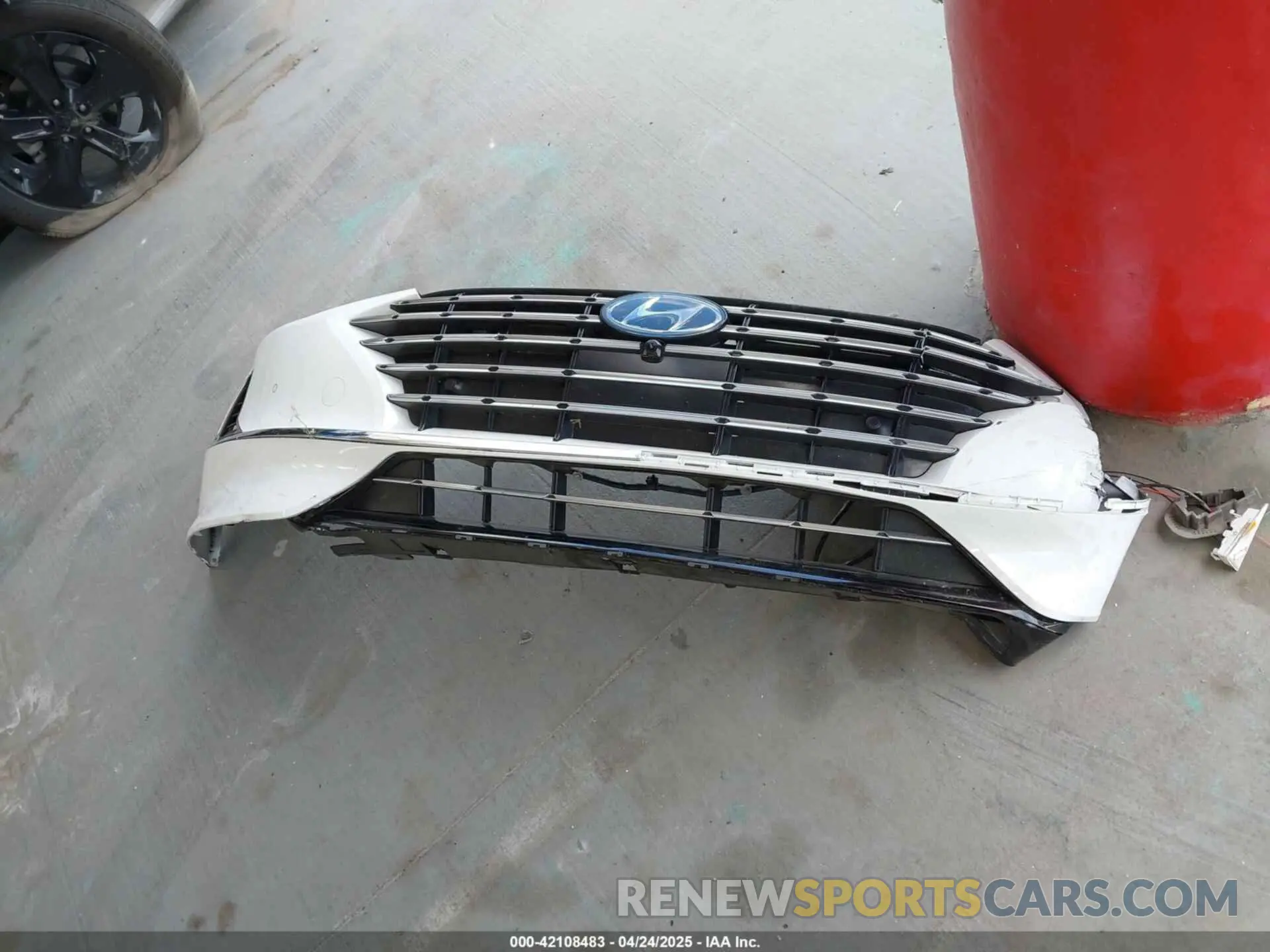 12 Photograph of a damaged car KMHL54JJ0PA071096 HYUNDAI SONATA HYBRID 2023