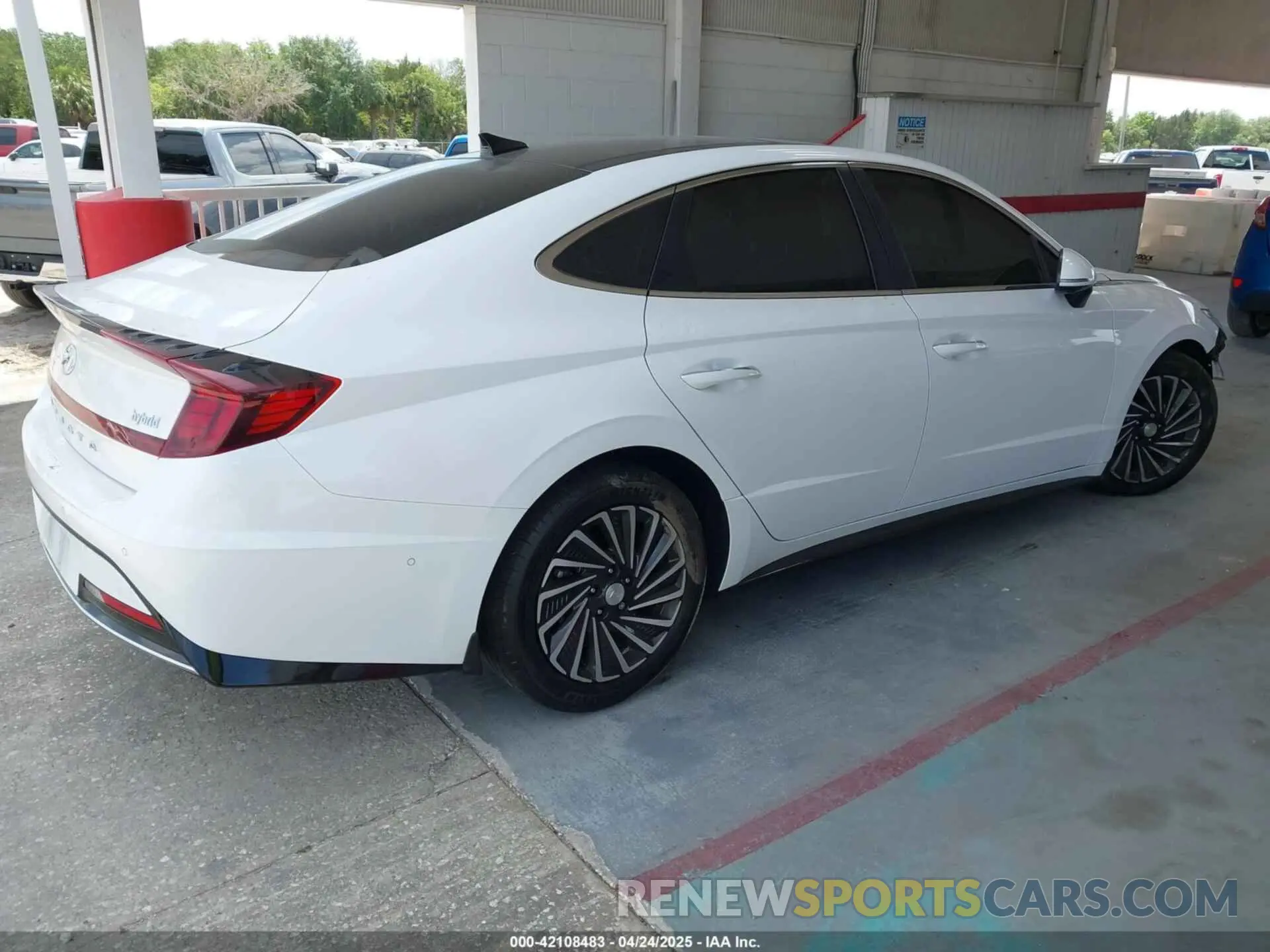 4 Photograph of a damaged car KMHL54JJ0PA071096 HYUNDAI SONATA HYBRID 2023