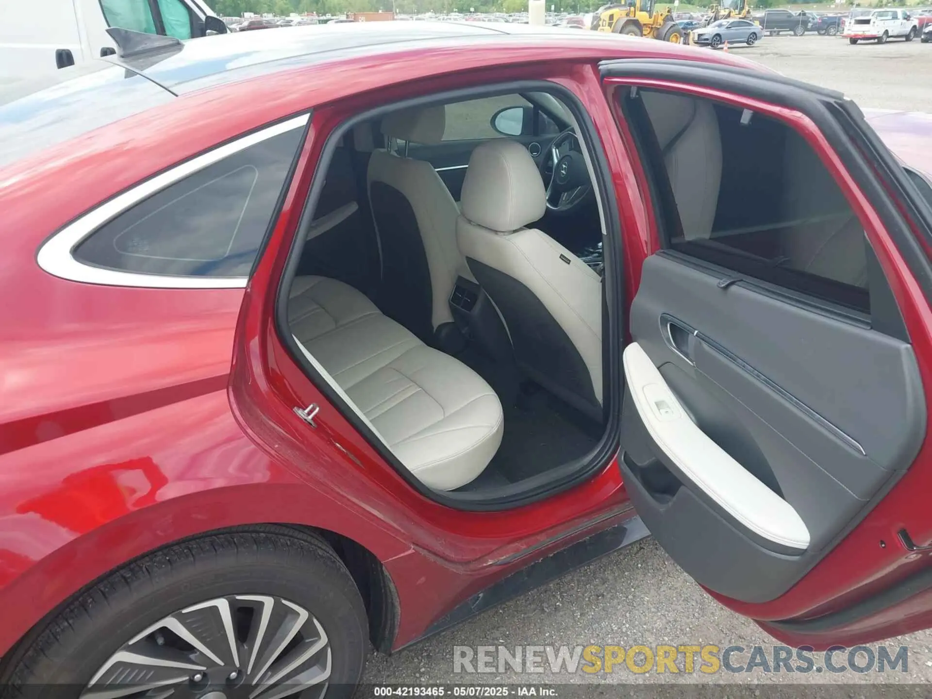 8 Photograph of a damaged car KMHL54JJ1PA082298 HYUNDAI SONATA HYBRID 2023