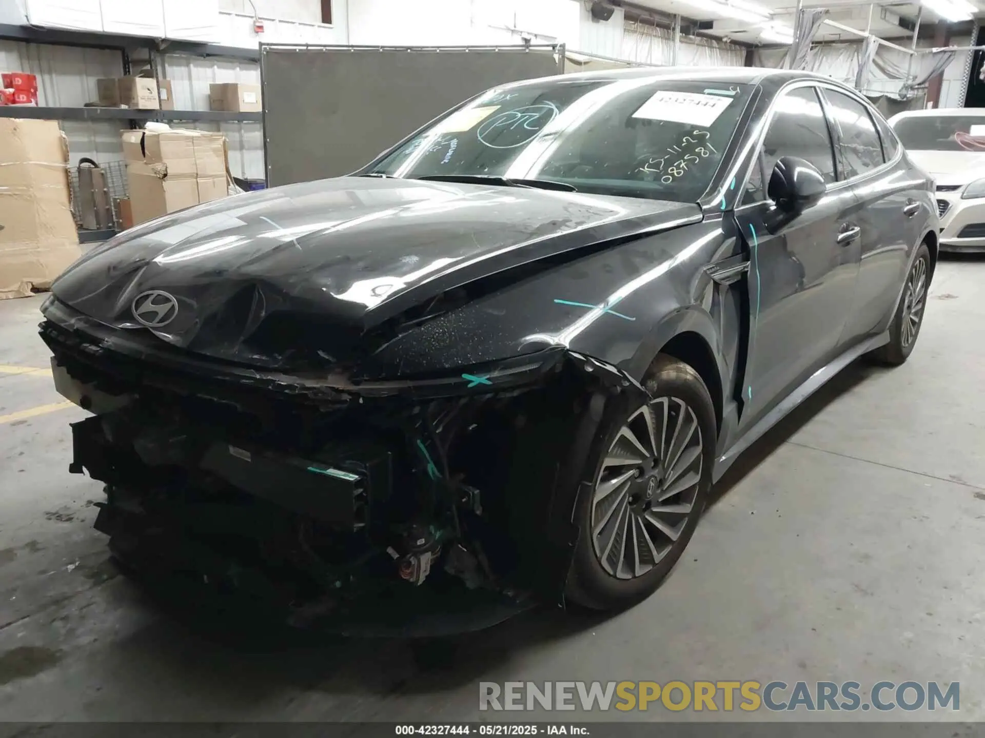 2 Photograph of a damaged car KMHL34JJ9RA087581 HYUNDAI SONATA HYBRID 2024