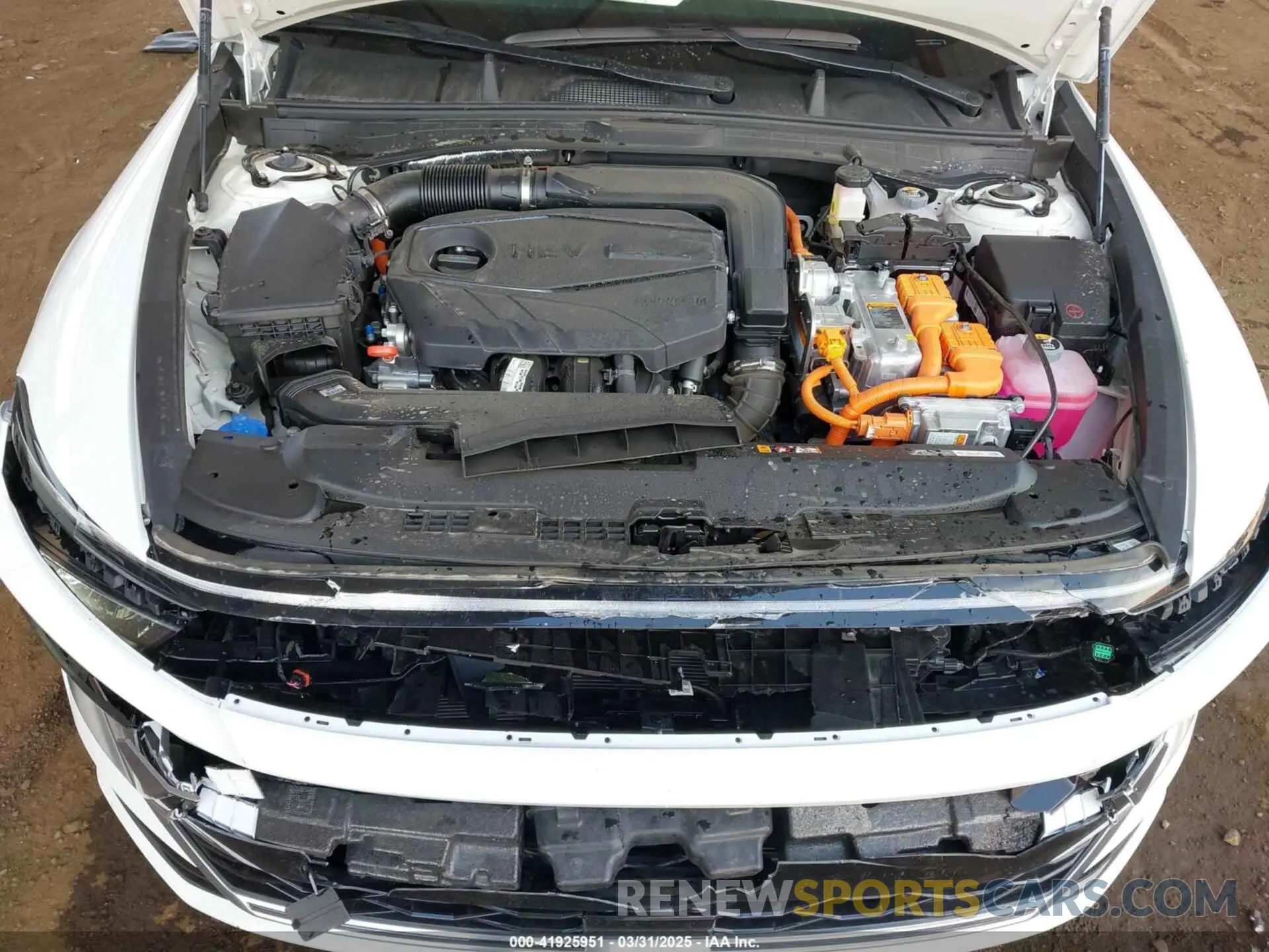 10 Photograph of a damaged car KMHL34JJ0SA108999 HYUNDAI SONATA HYBRID 2025