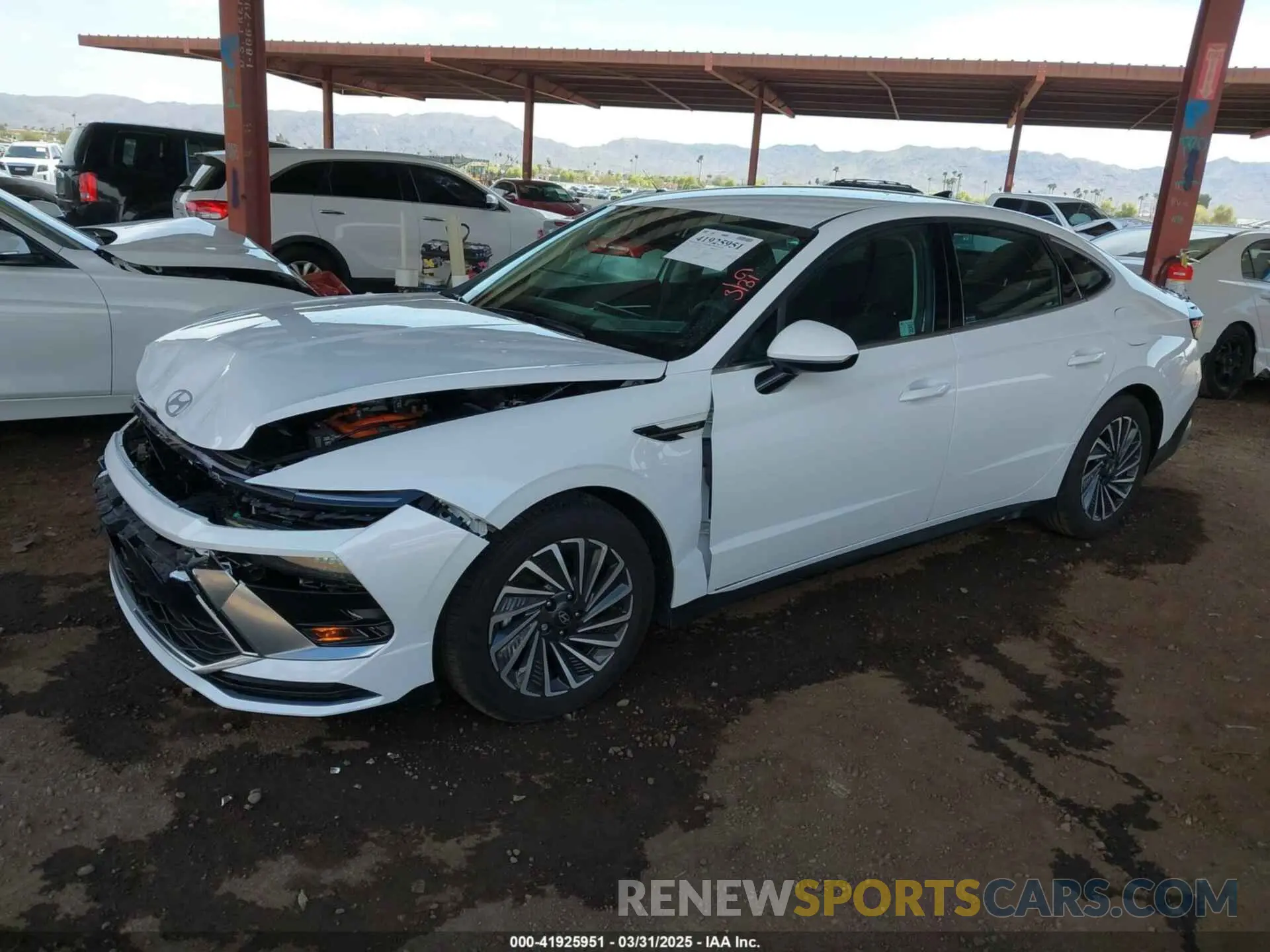 2 Photograph of a damaged car KMHL34JJ0SA108999 HYUNDAI SONATA HYBRID 2025