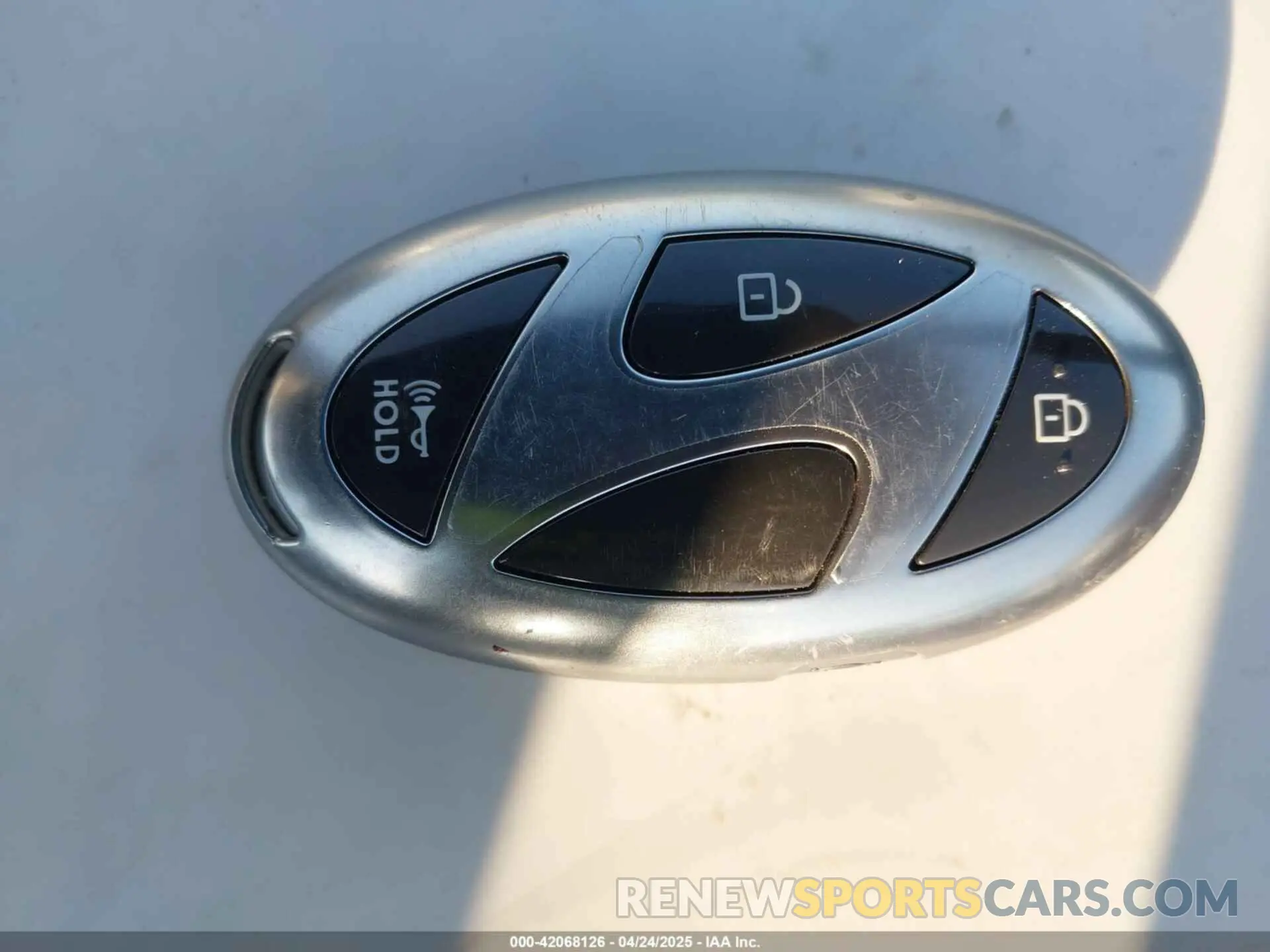 11 Photograph of a damaged car KMHL34JJ7SA110443 HYUNDAI SONATA HYBRID 2025