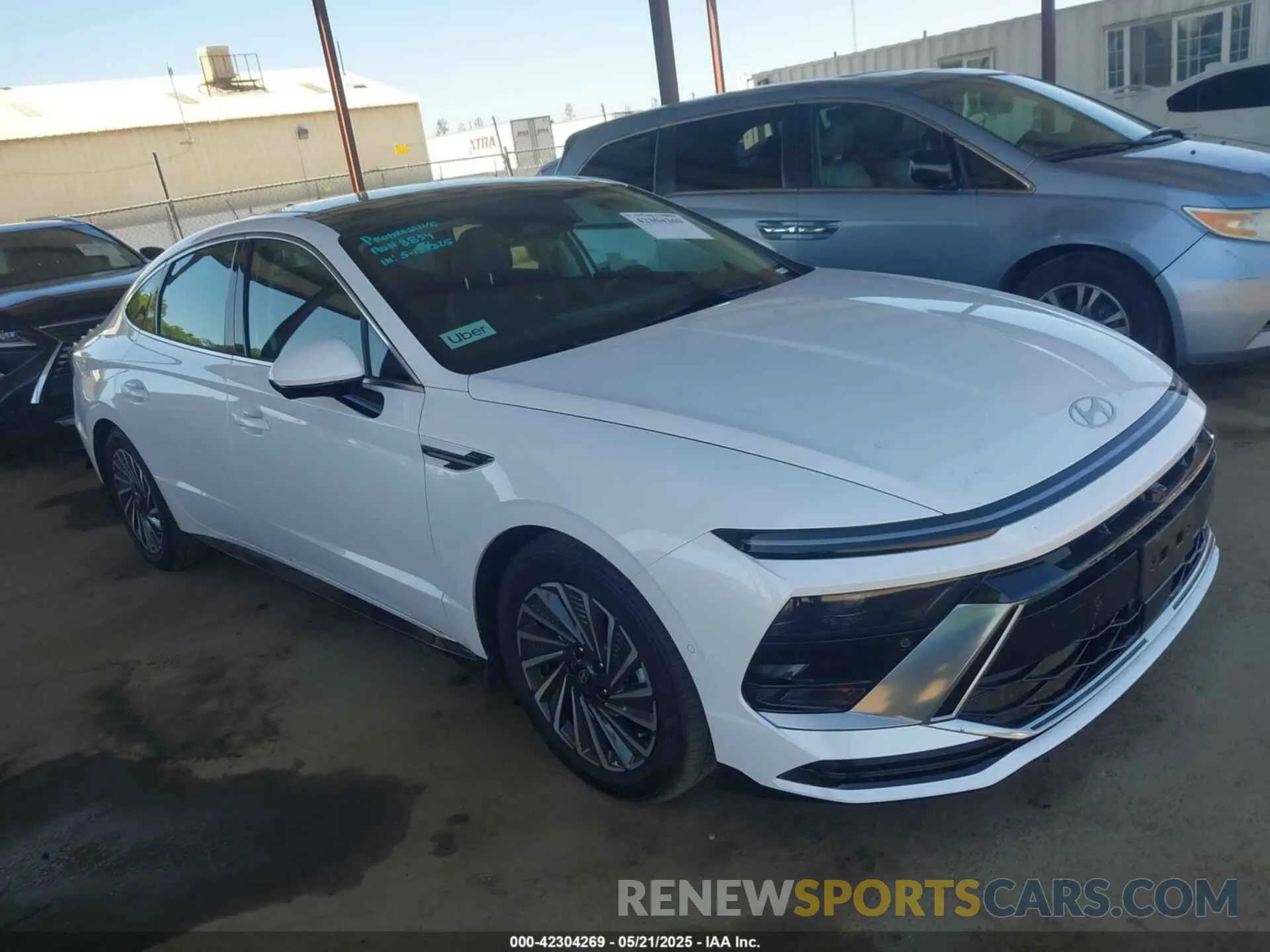 1 Photograph of a damaged car KMHL54JJ0SA119365 HYUNDAI SONATA HYBRID 2025