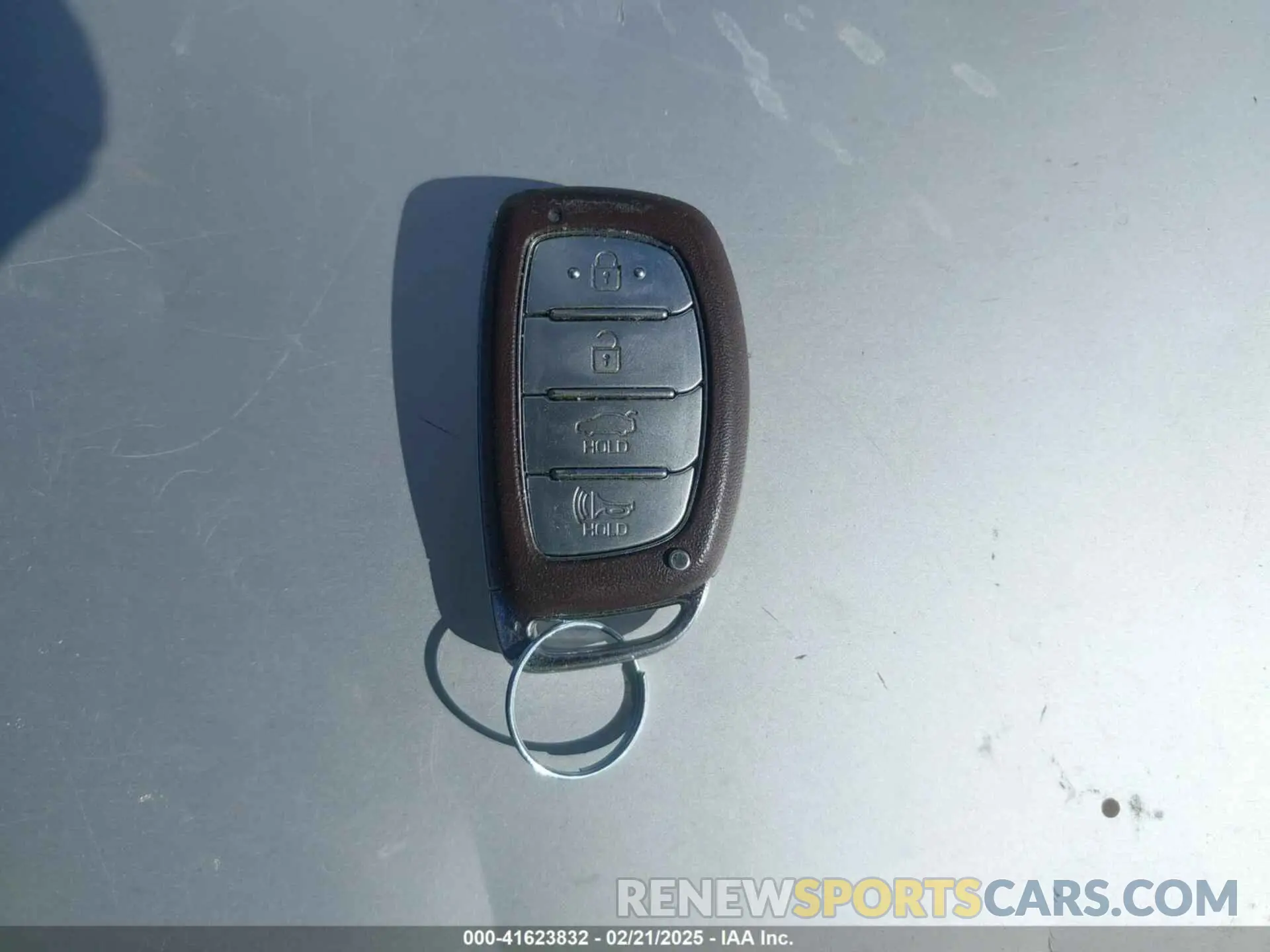 11 Photograph of a damaged car KMHE14L24KA089166 HYUNDAI SONATA PLUG-IN HYBRID 2019