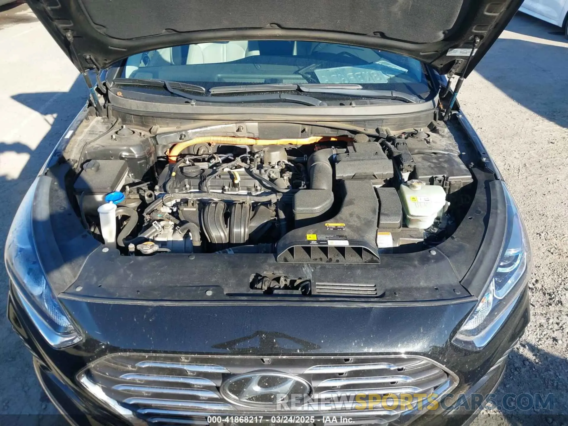 10 Photograph of a damaged car KMHE54L21KA091784 HYUNDAI SONATA PLUG-IN HYBRID 2019