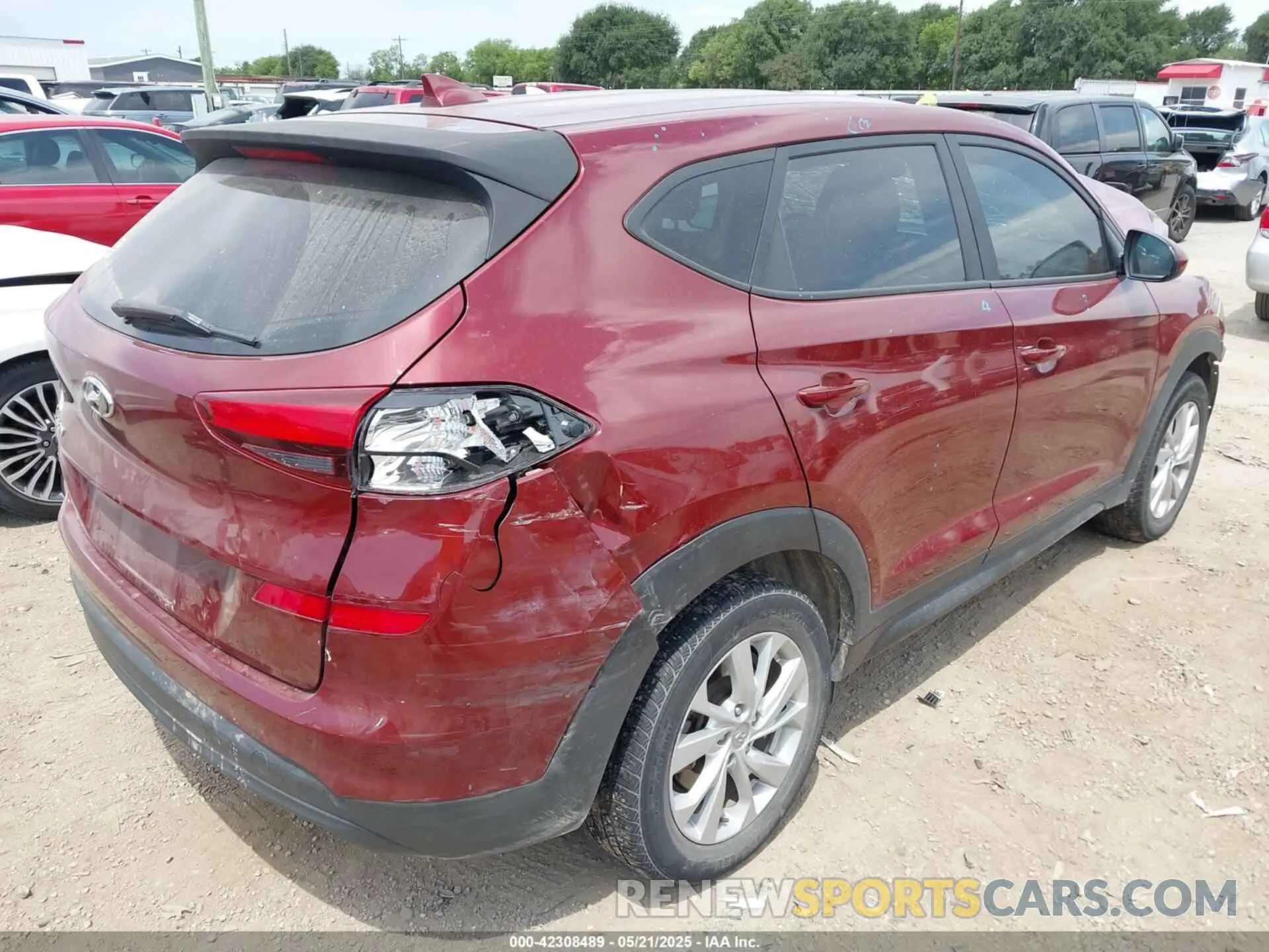 4 Photograph of a damaged car KM8J23A40KU067688 HYUNDAI TUCSON 2019