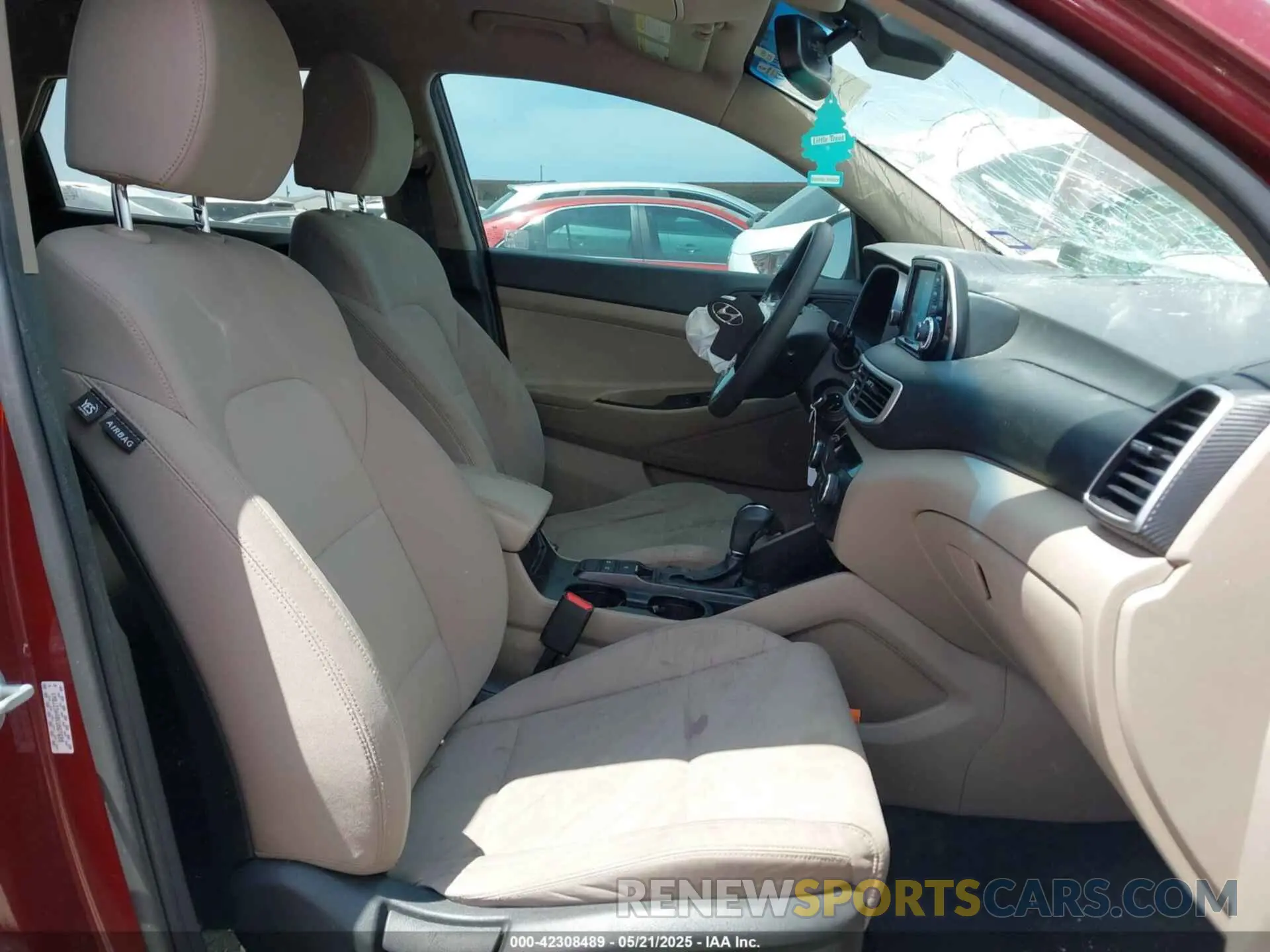 5 Photograph of a damaged car KM8J23A40KU067688 HYUNDAI TUCSON 2019