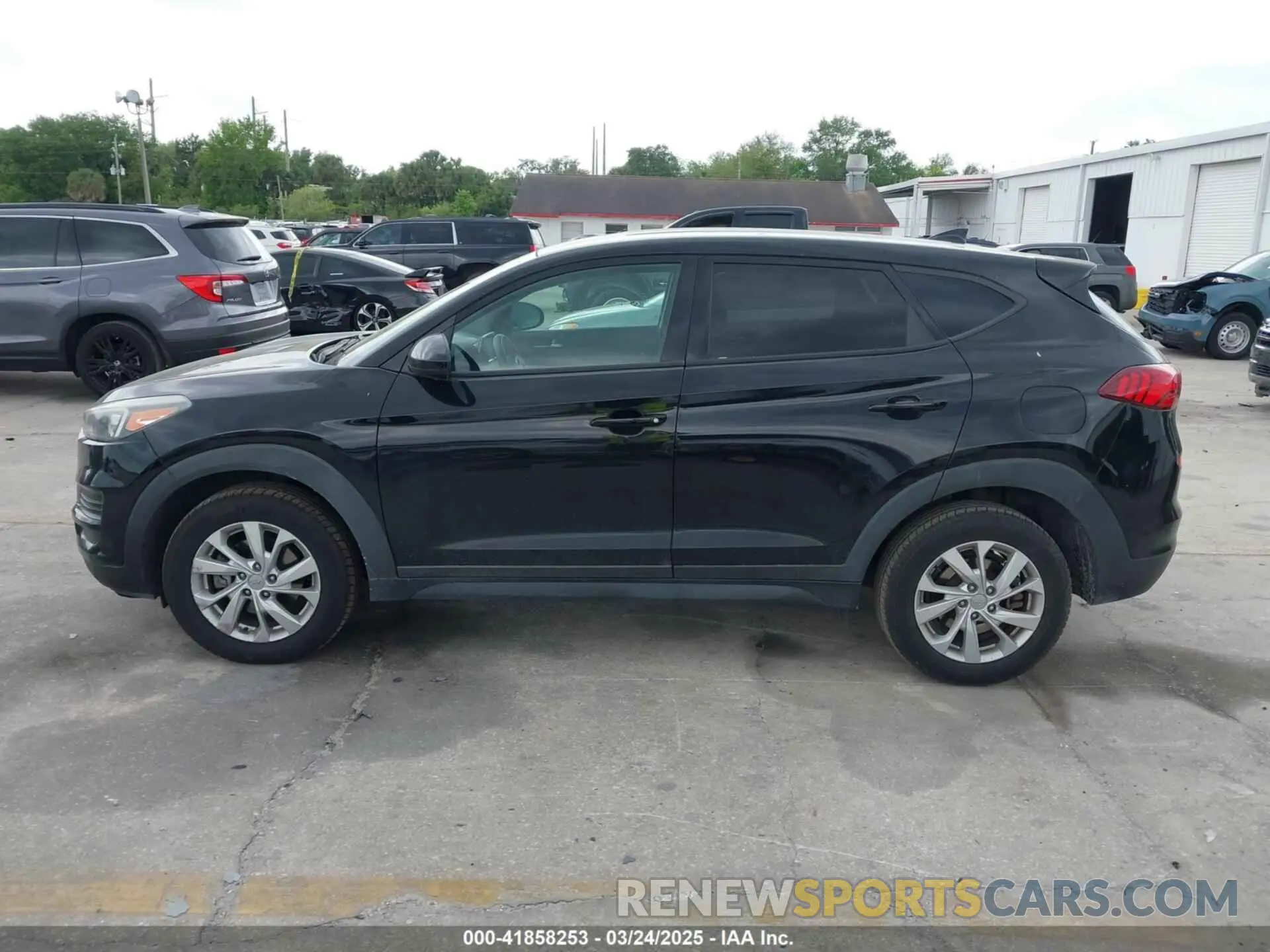 15 Photograph of a damaged car KM8J23A40KU874423 HYUNDAI TUCSON 2019