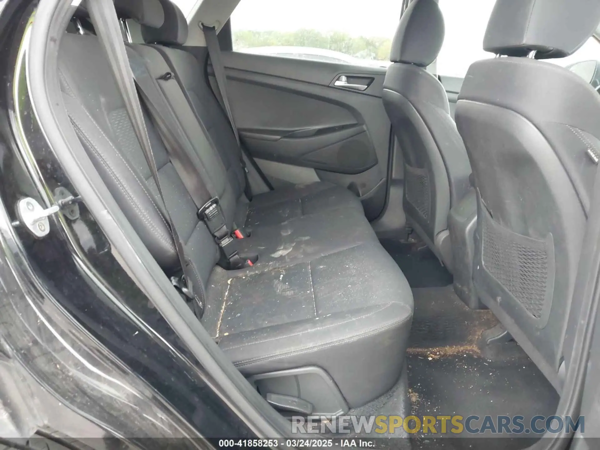 8 Photograph of a damaged car KM8J23A40KU874423 HYUNDAI TUCSON 2019