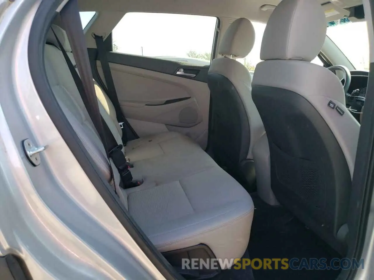 11 Photograph of a damaged car KM8J23A40KU951999 HYUNDAI TUCSON 2019