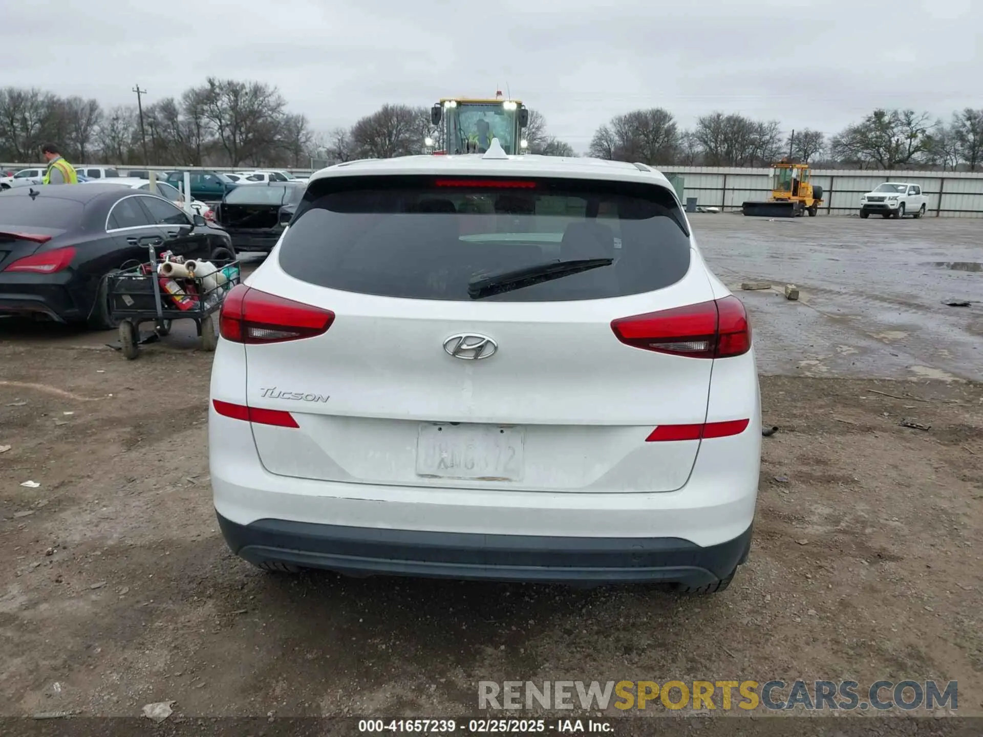 16 Photograph of a damaged car KM8J23A40KU974778 HYUNDAI TUCSON 2019