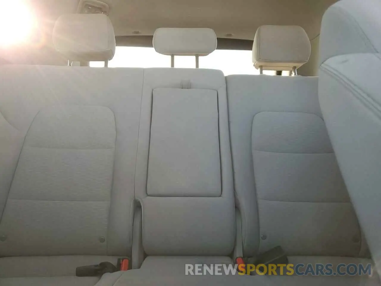 10 Photograph of a damaged car KM8J23A43KU016783 HYUNDAI TUCSON 2019