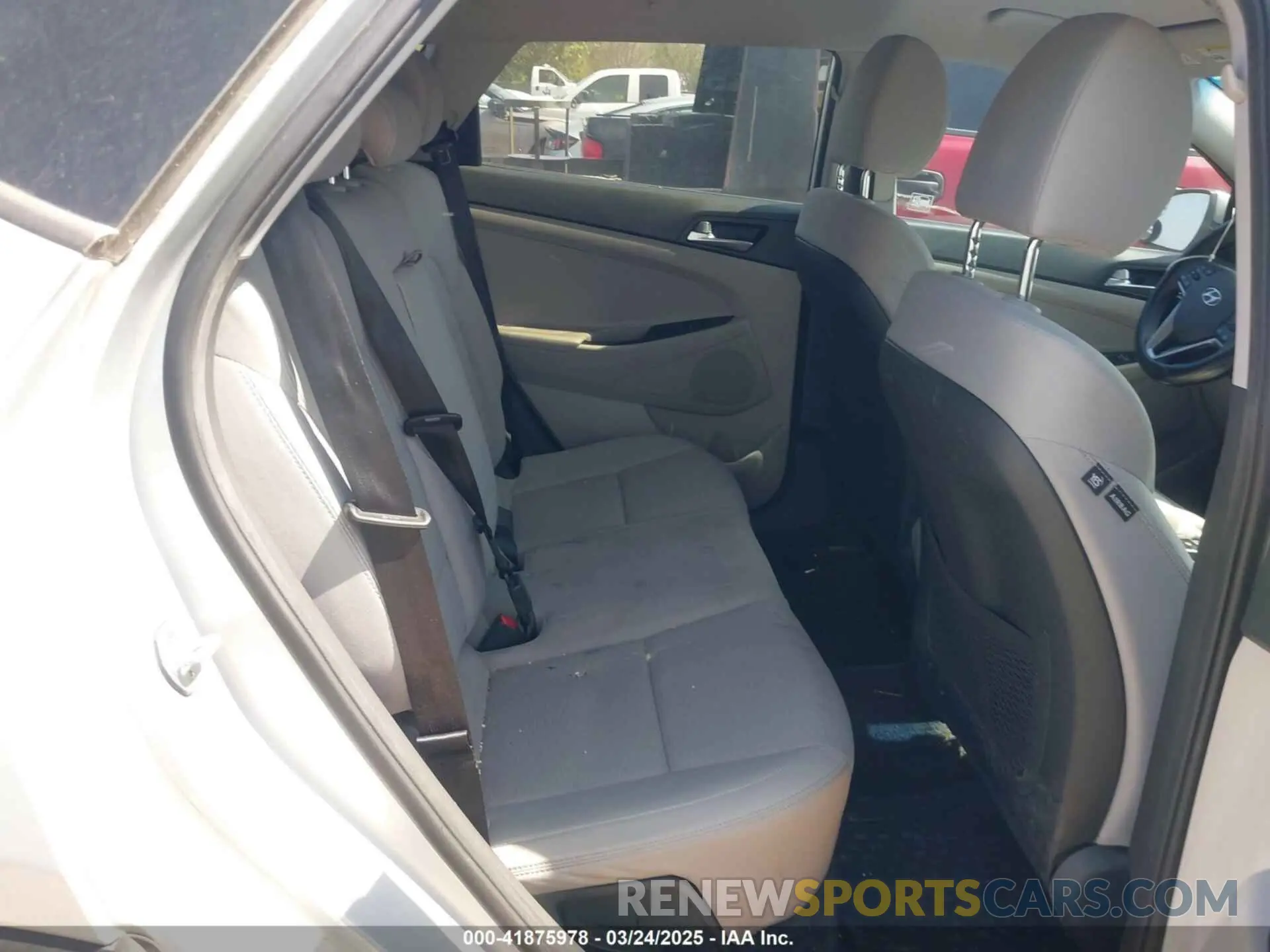 8 Photograph of a damaged car KM8J23A43KU854215 HYUNDAI TUCSON 2019